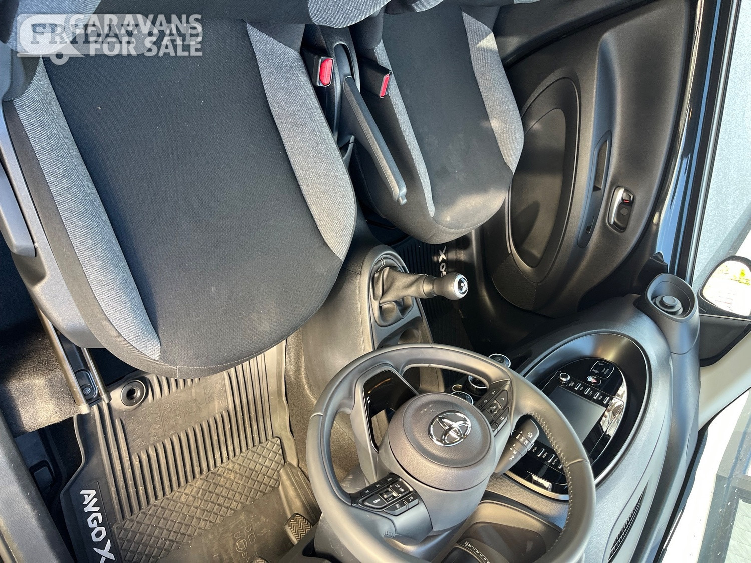  Toyota aygo Tow car 