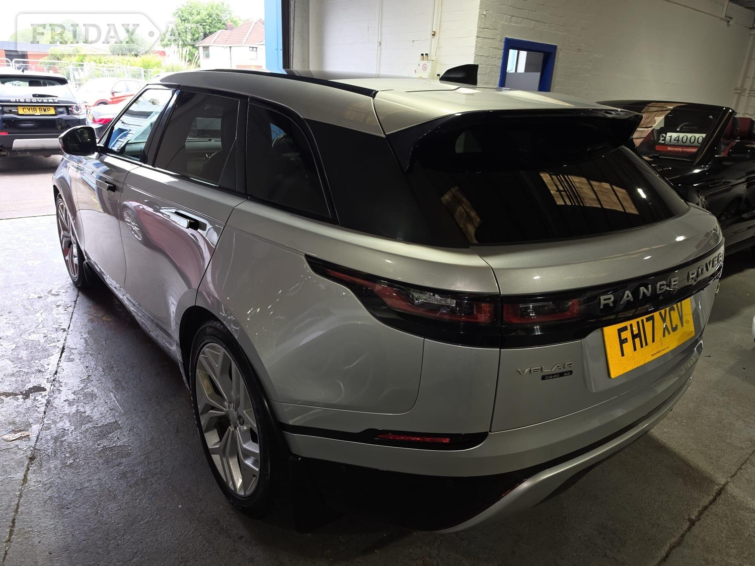 Land Rover Range Rover Velar 2017 - Cars in Pontypridd
