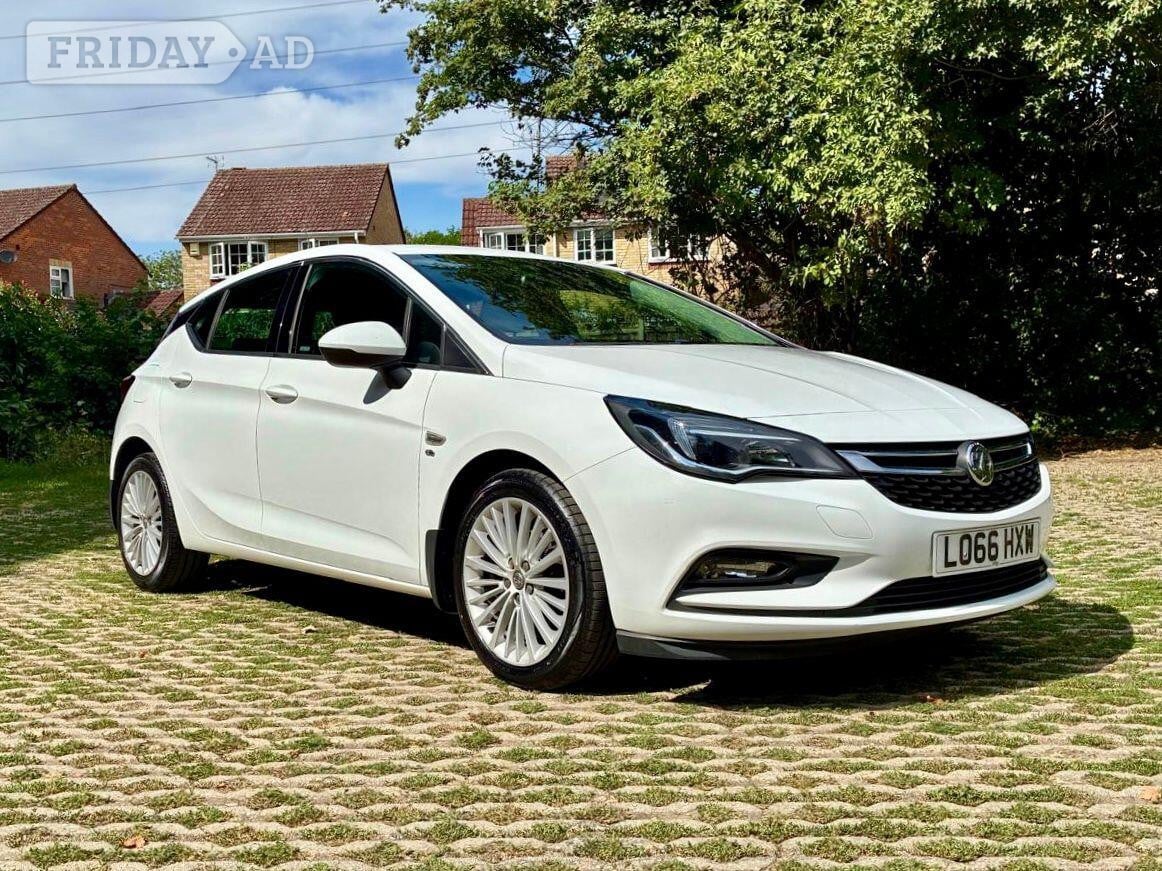 Vauxhall Astra 2016 in Guildford