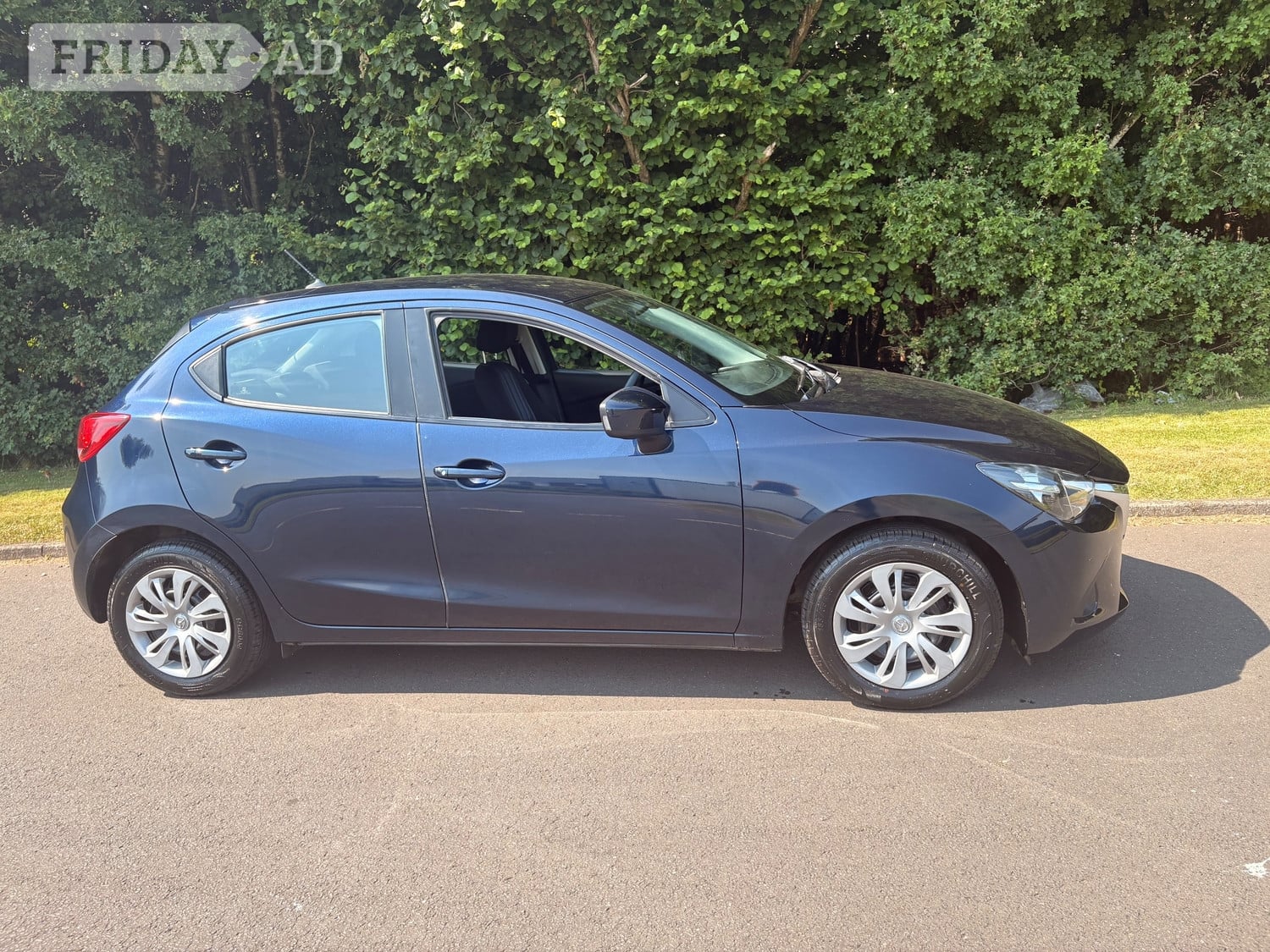 [ berth ]Mazda Mazda2
