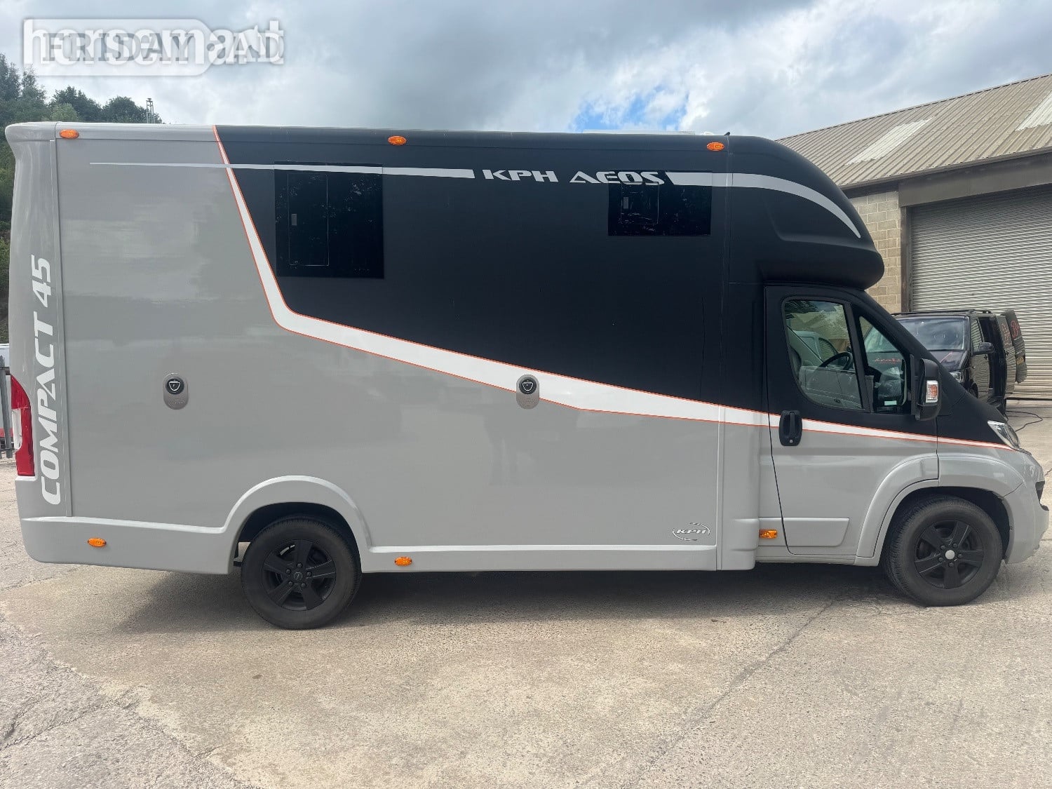 Kevin Parker Aeos Compact 45 Elland