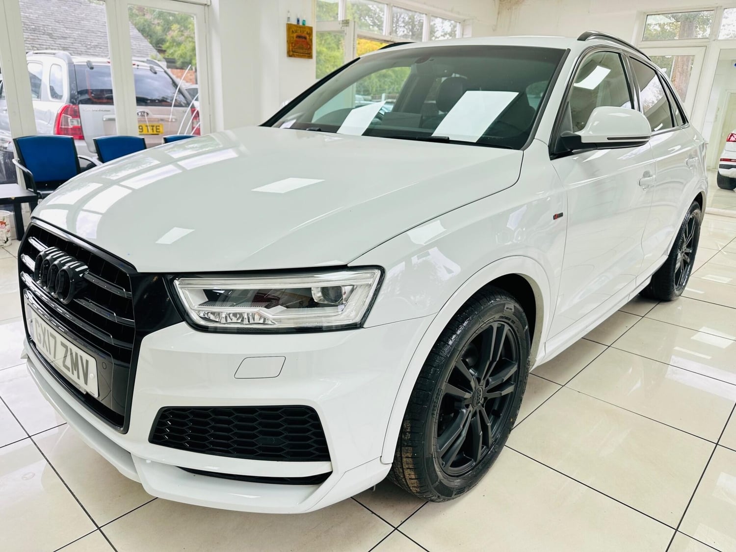 Audi Q3 2017 - Cars