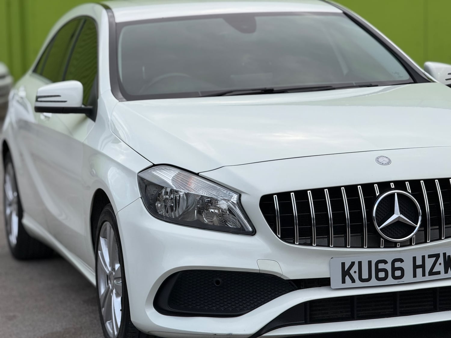 [ berth ]Mercedes-Benz A Class