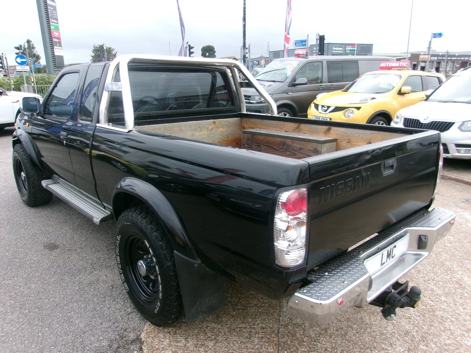 Nissan Navara 2002 - Vans & Commercial Vehicles in Eastbourne