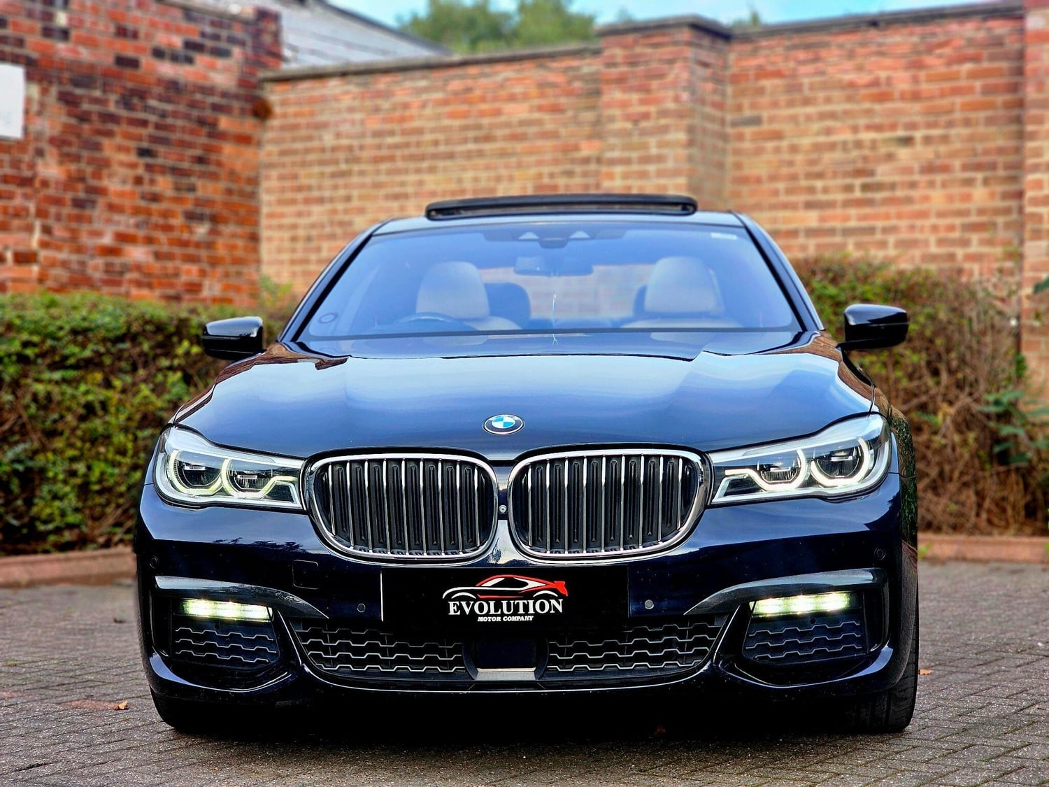 [ berth ]BMW 7 Series