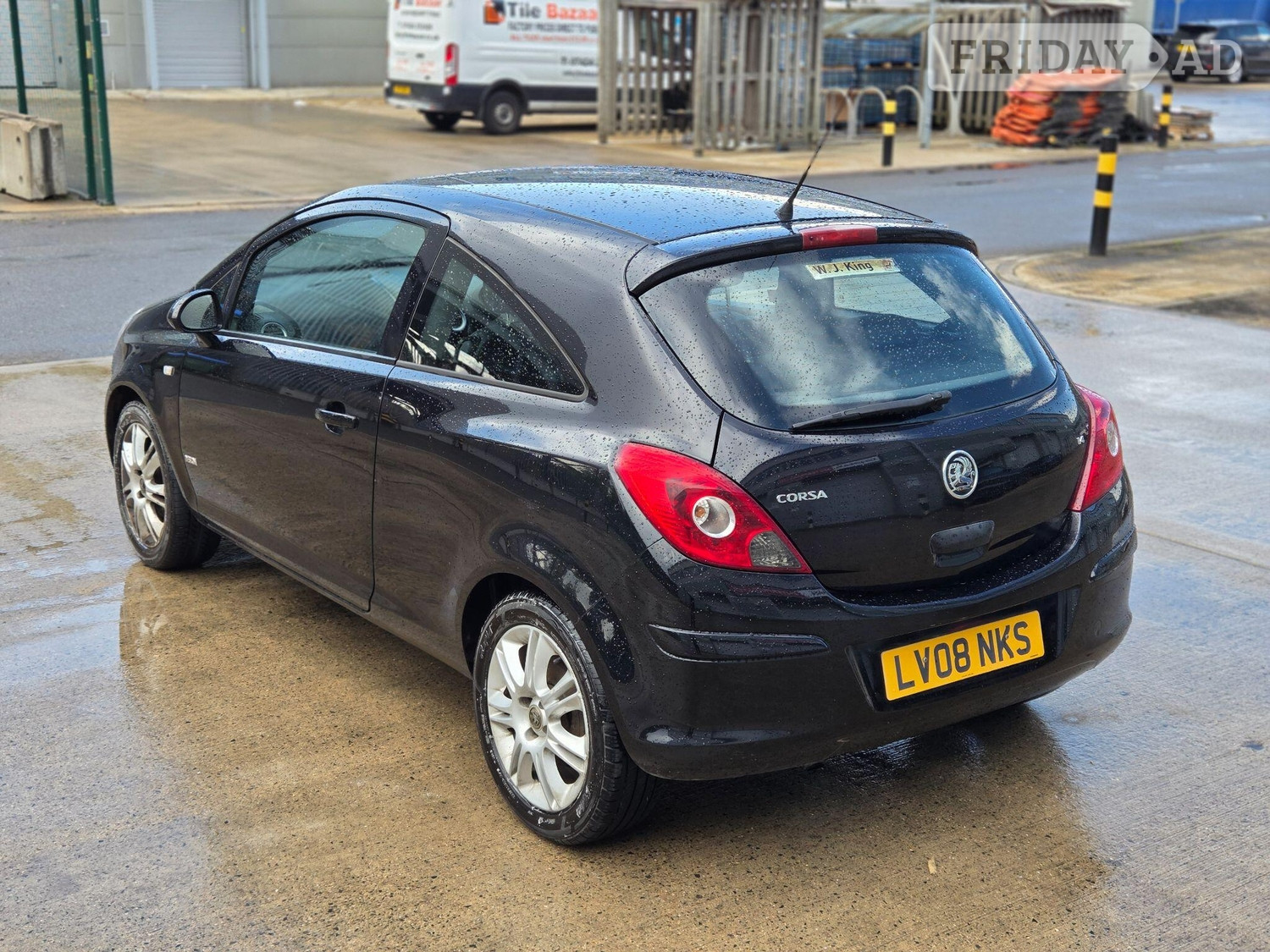 [ berth ]Vauxhall Corsa