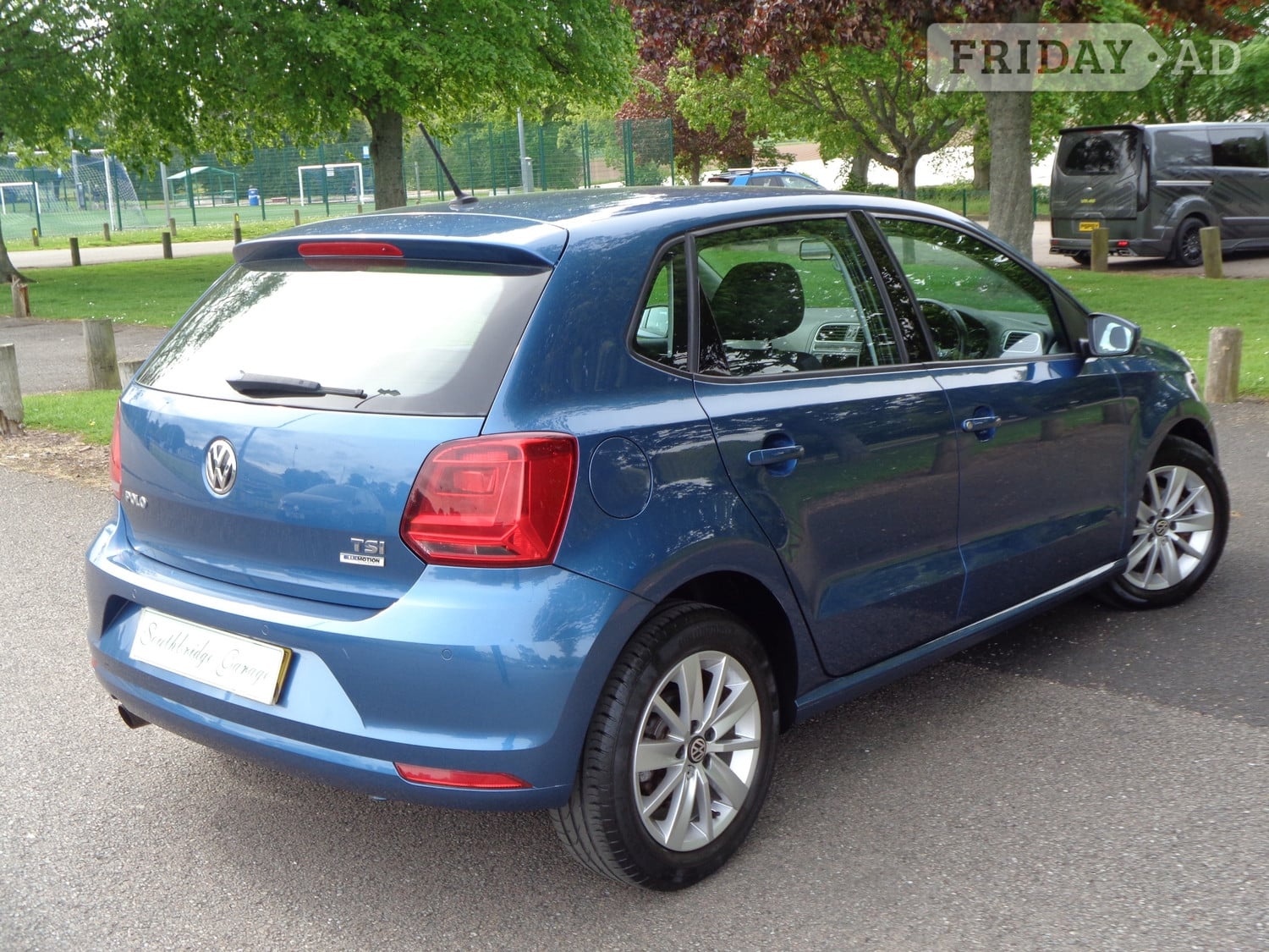 [ berth ]Volkswagen Polo