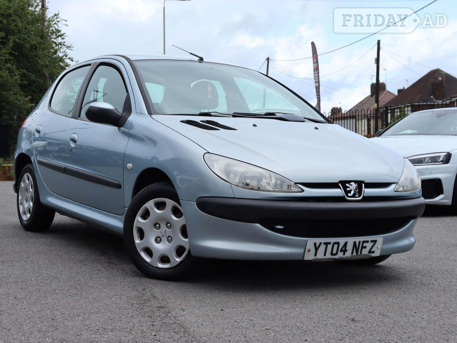 Peugeot 206 2004 in Coalville