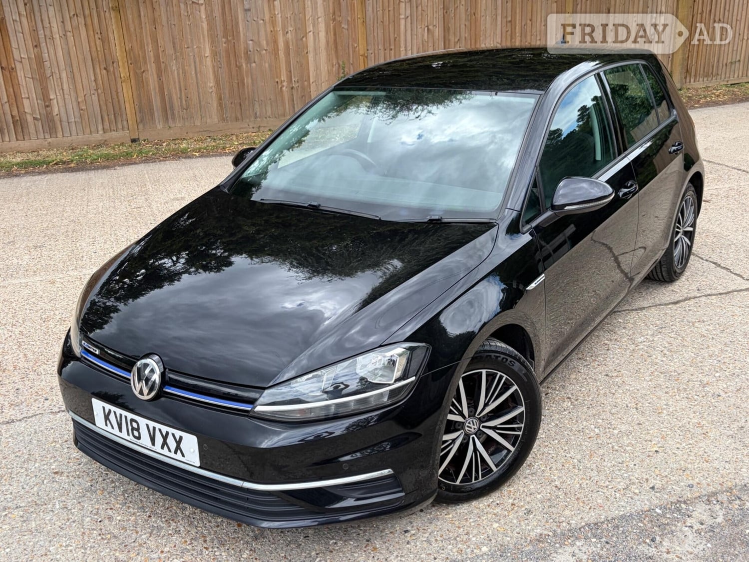 Volkswagen Golf 2018 - Cars