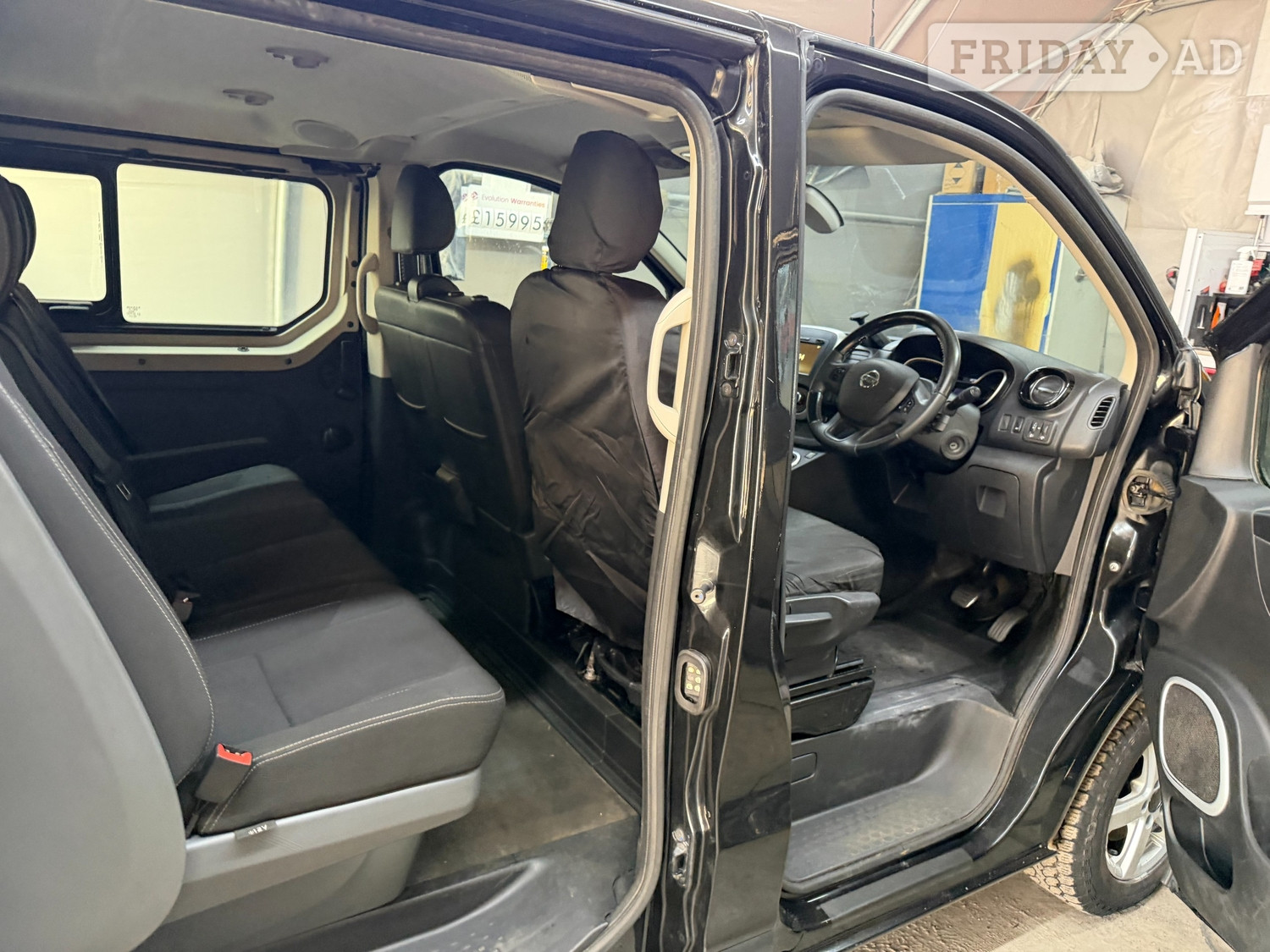 Nissan NV300 2021 - Vans & Commercial Vehicles
