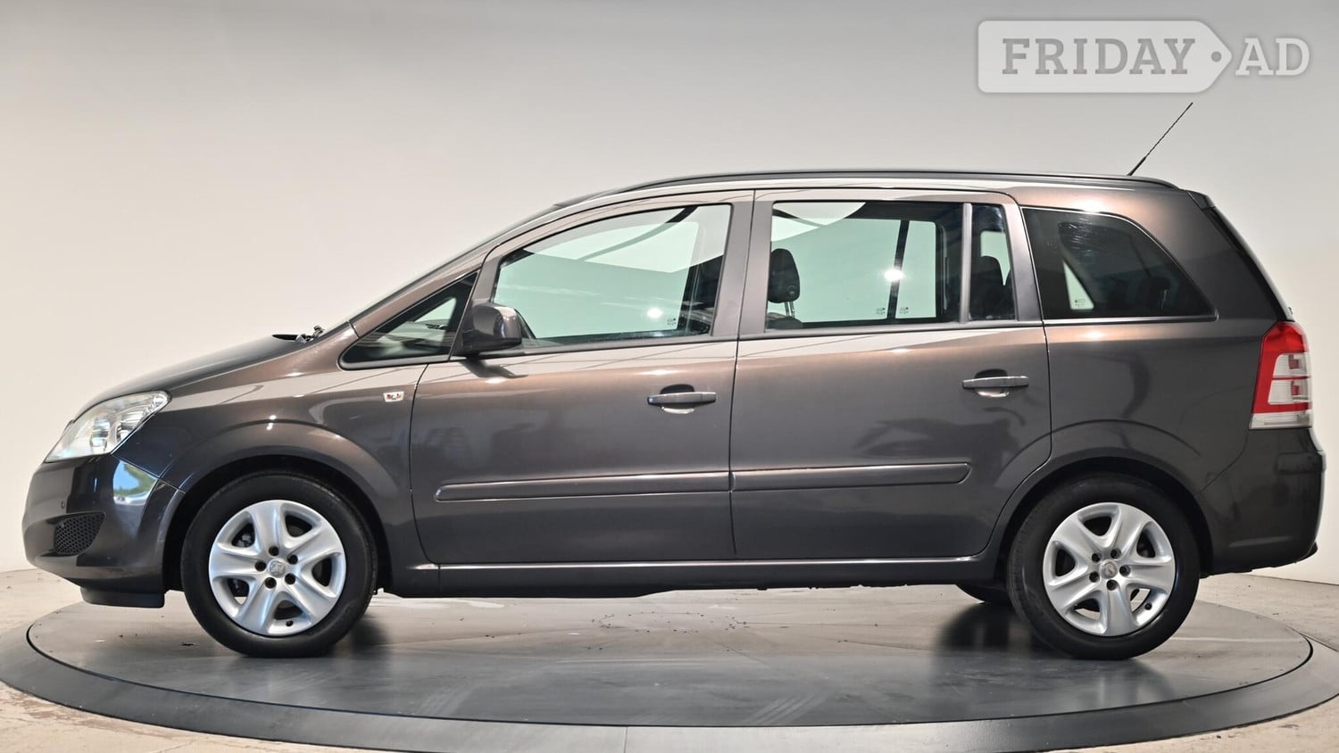 [ berth ]Vauxhall Zafira