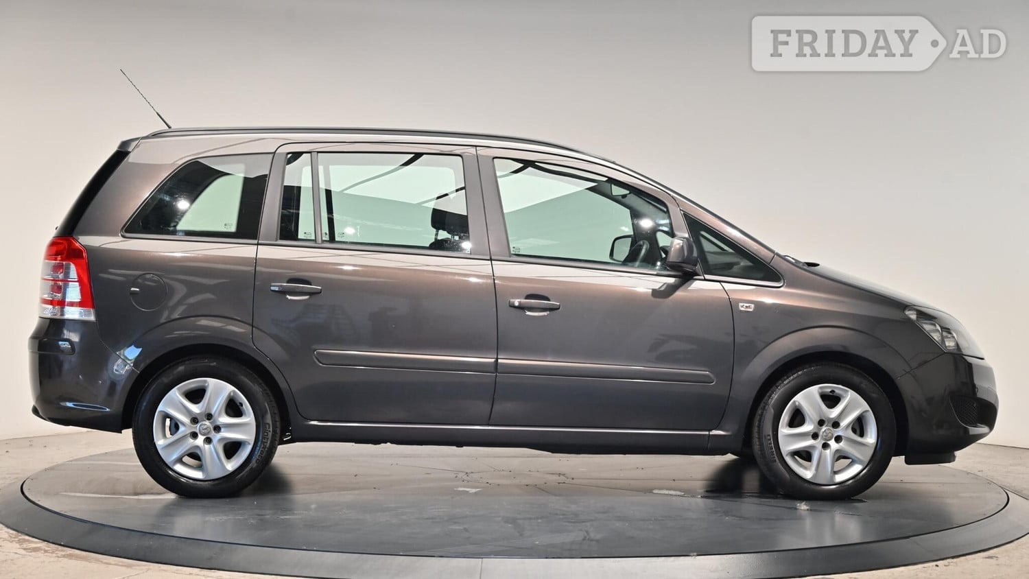Vauxhall Zafira 2014 - Cars in Cullompton