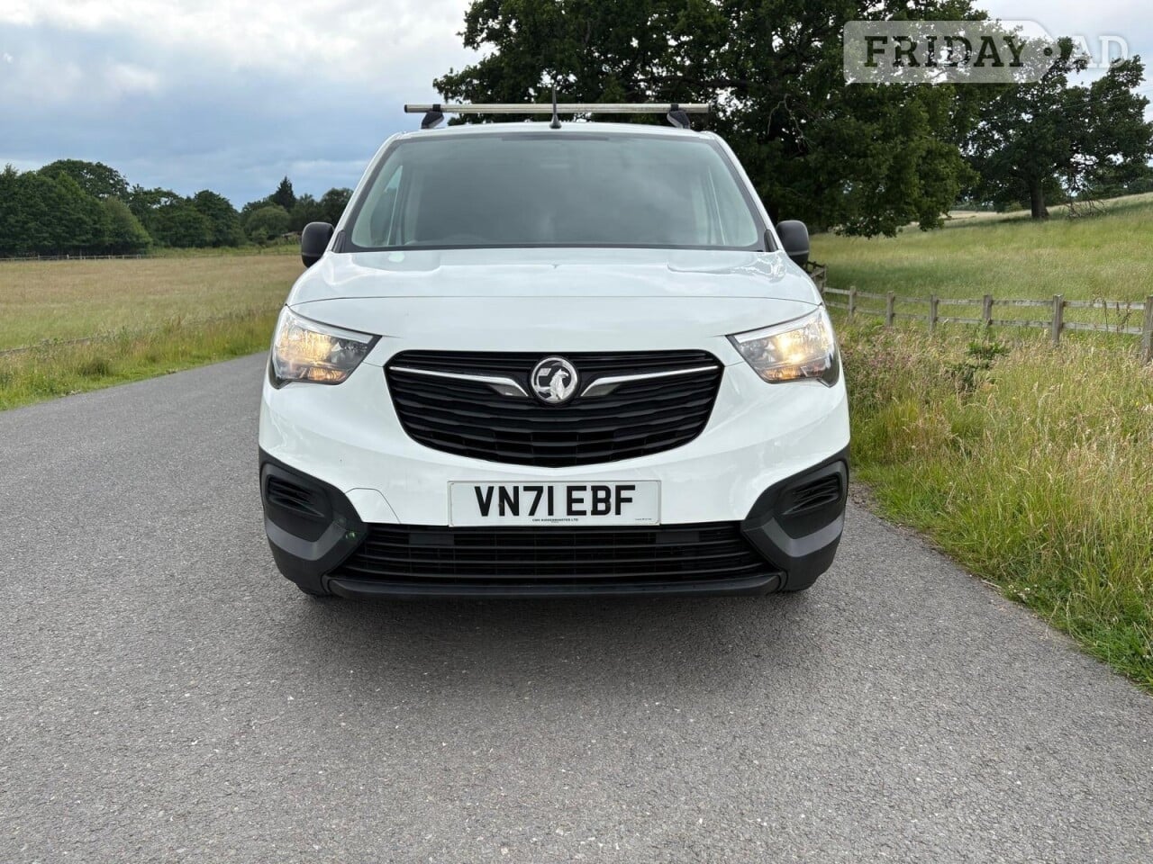 [ berth ]Vauxhall Combo