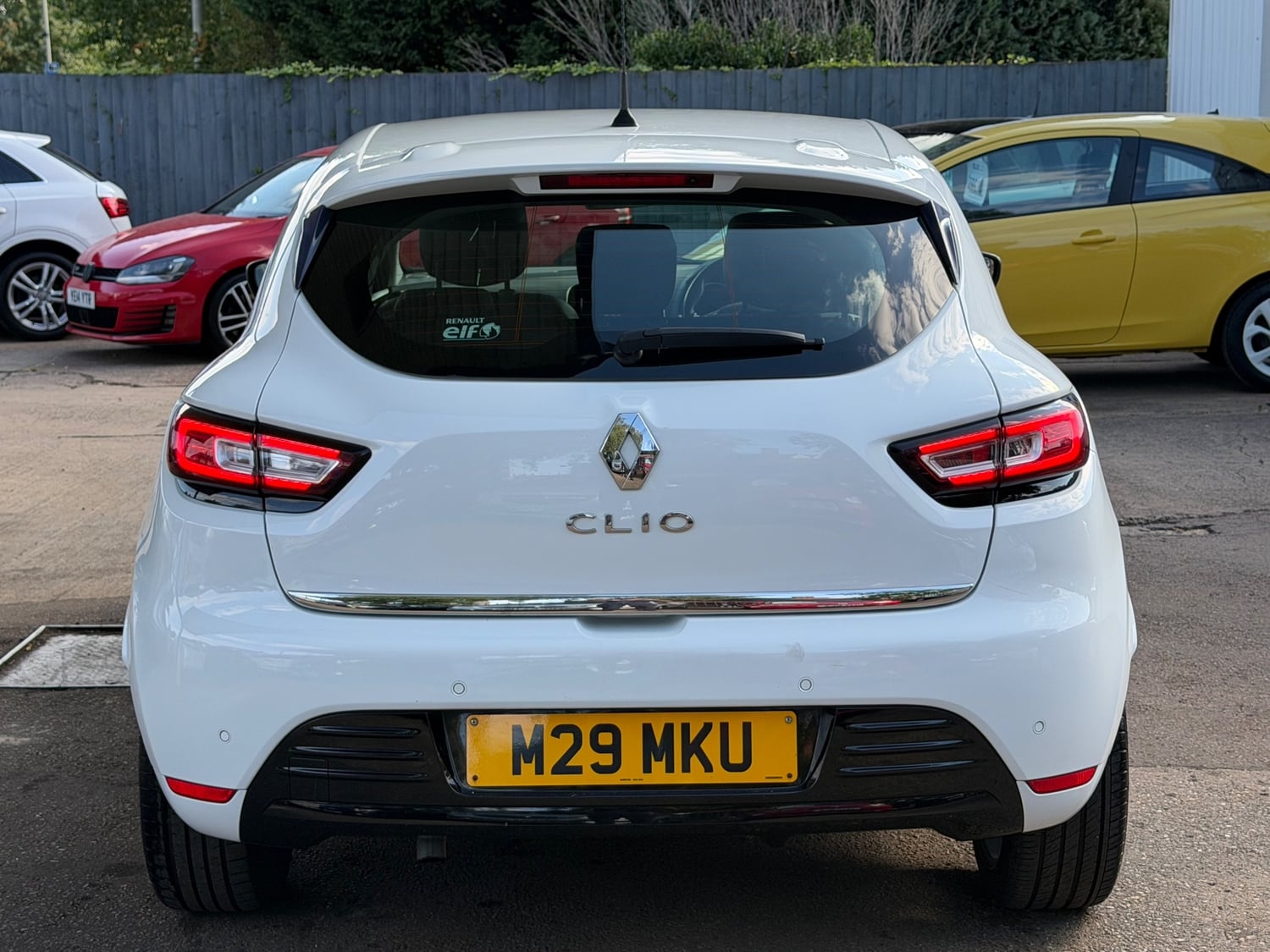 Renault Clio 2018 - Cars