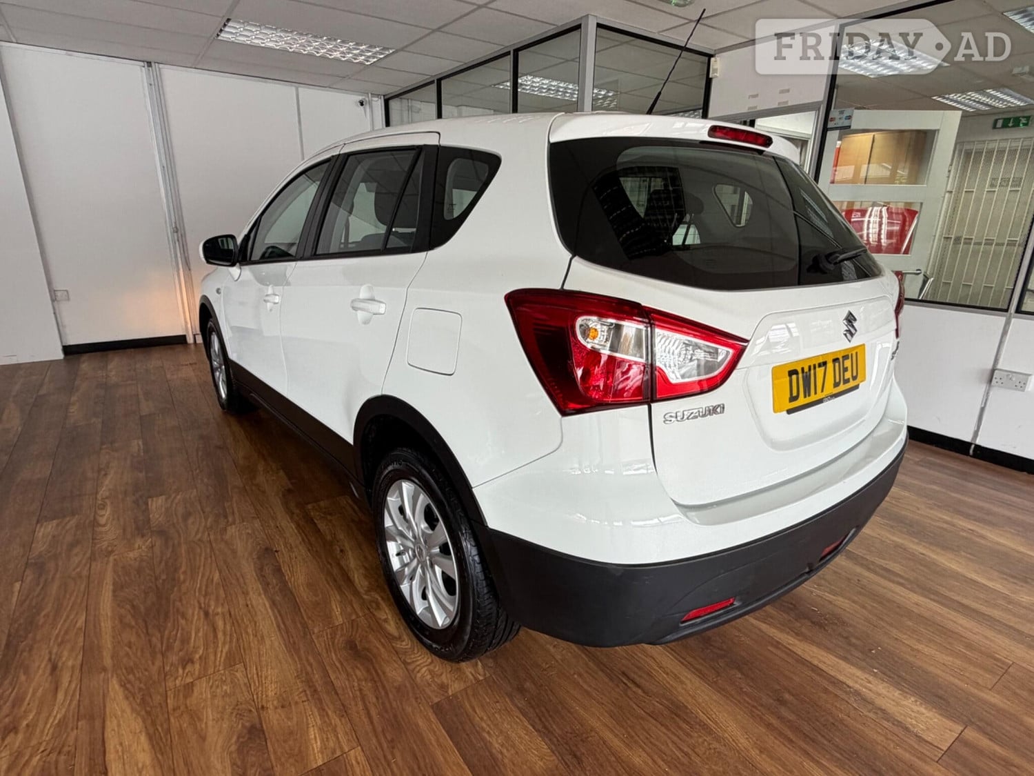 [ berth ]Suzuki SX4