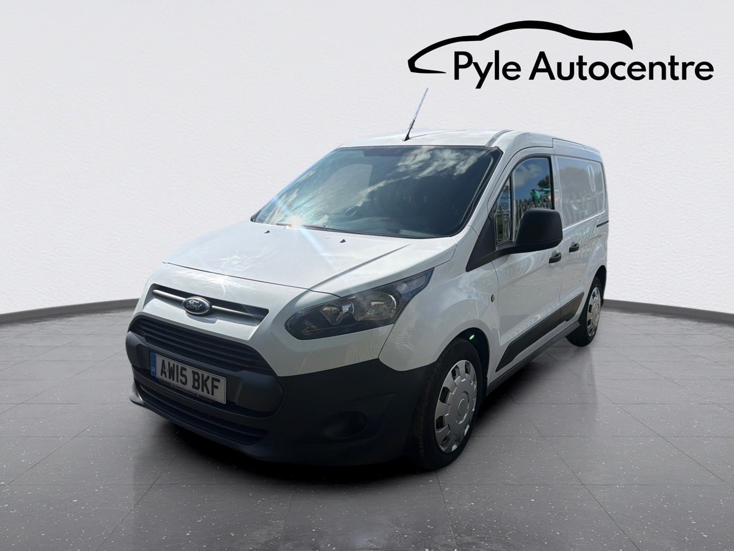 [ berth ]Ford Transit Connect