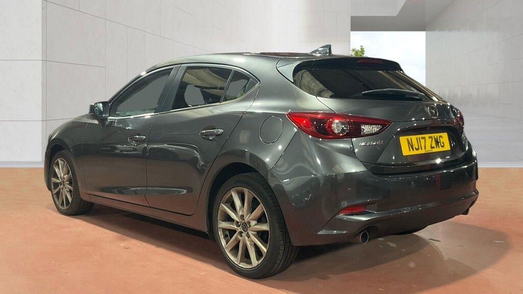 [ berth ]Mazda 3