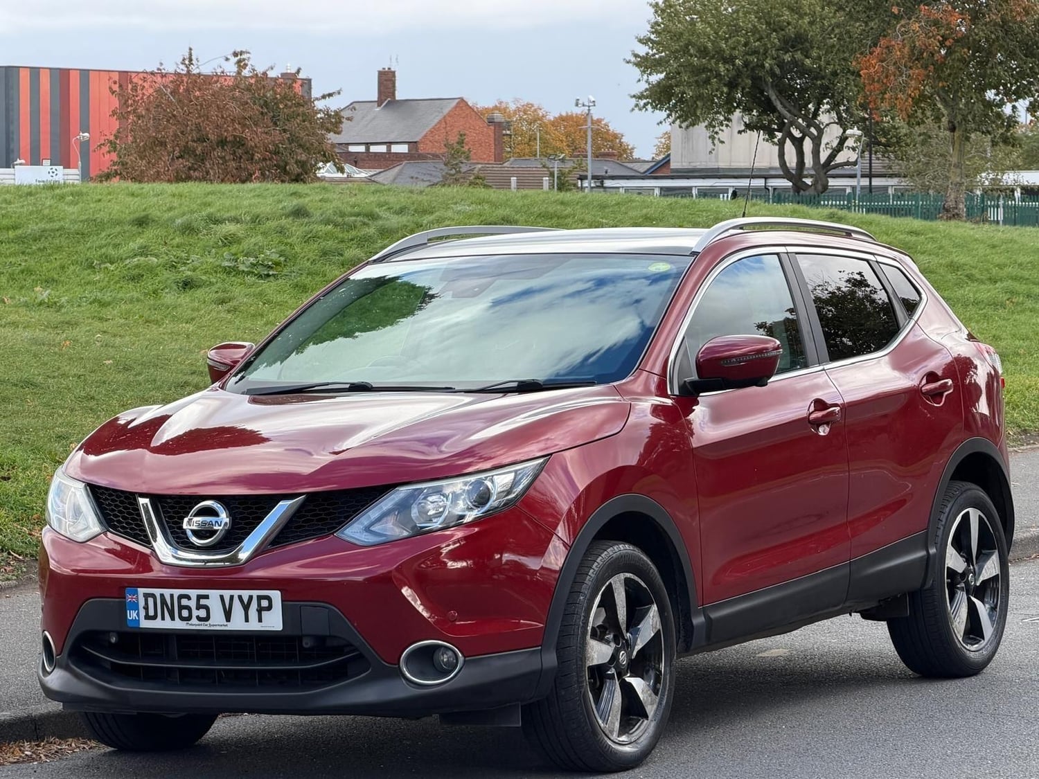 Nissan Qashqai 2015 - Cars in Birmingham
