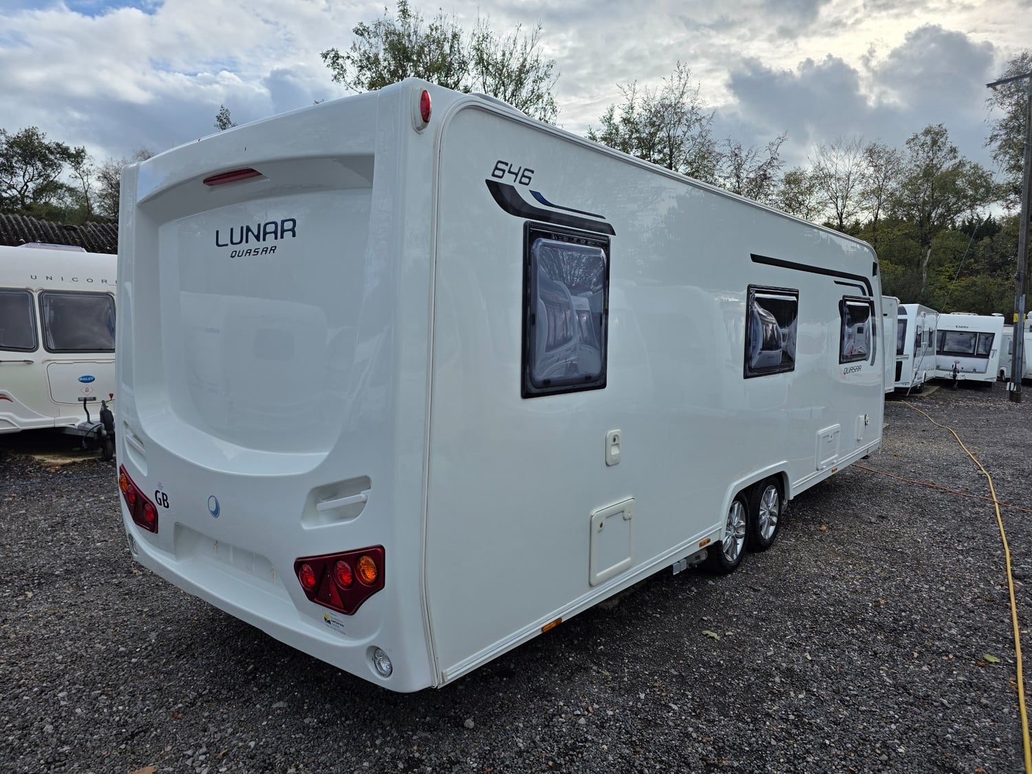 [ berth ]Lunar Quasar
