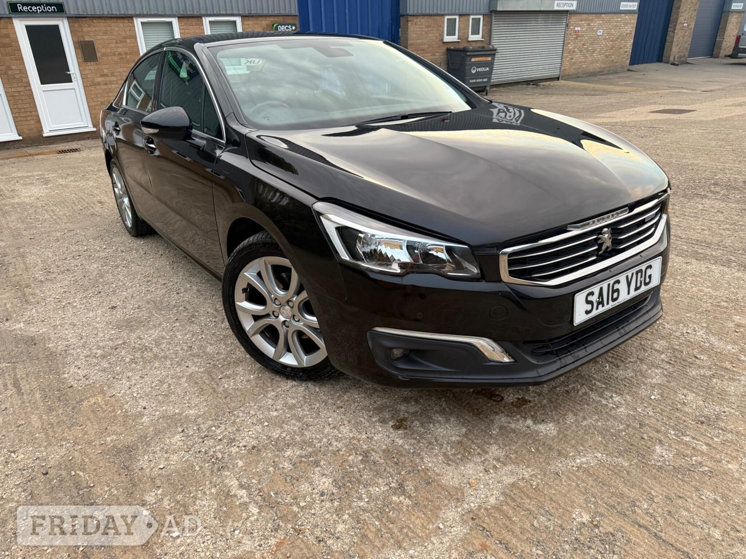 [ berth ]Peugeot 508