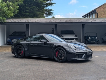 Porsche 911 2023