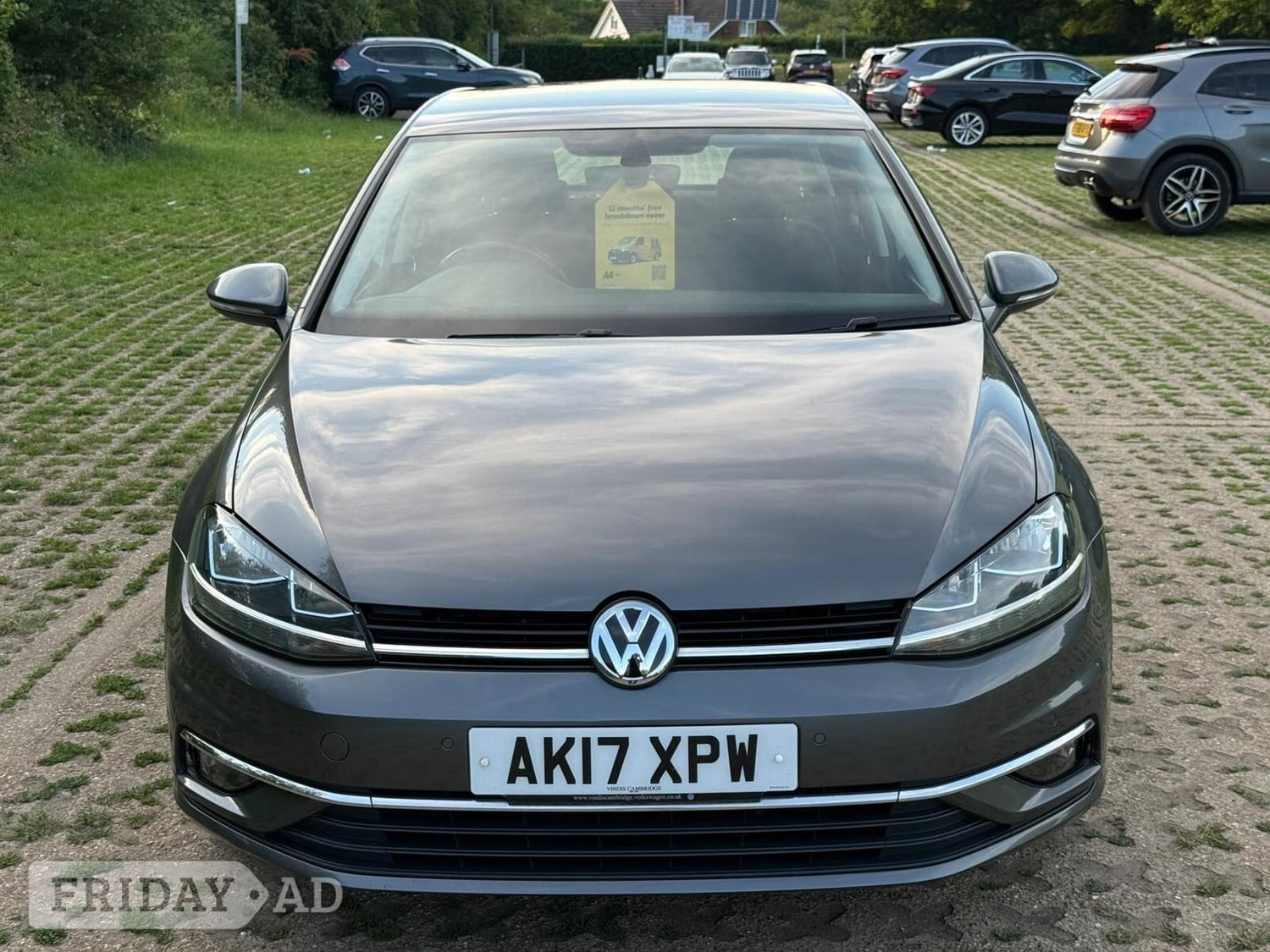 Volkswagen Golf 2017 - Cars in Swanley