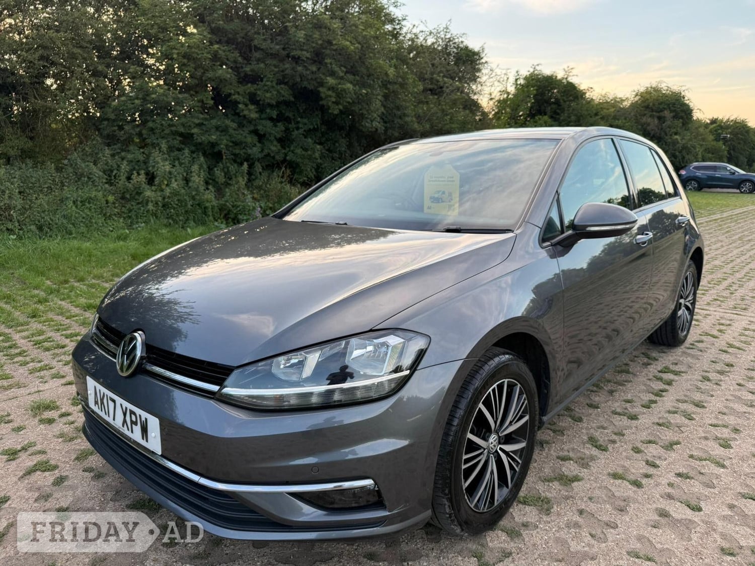 Volkswagen Golf 2017 - Cars