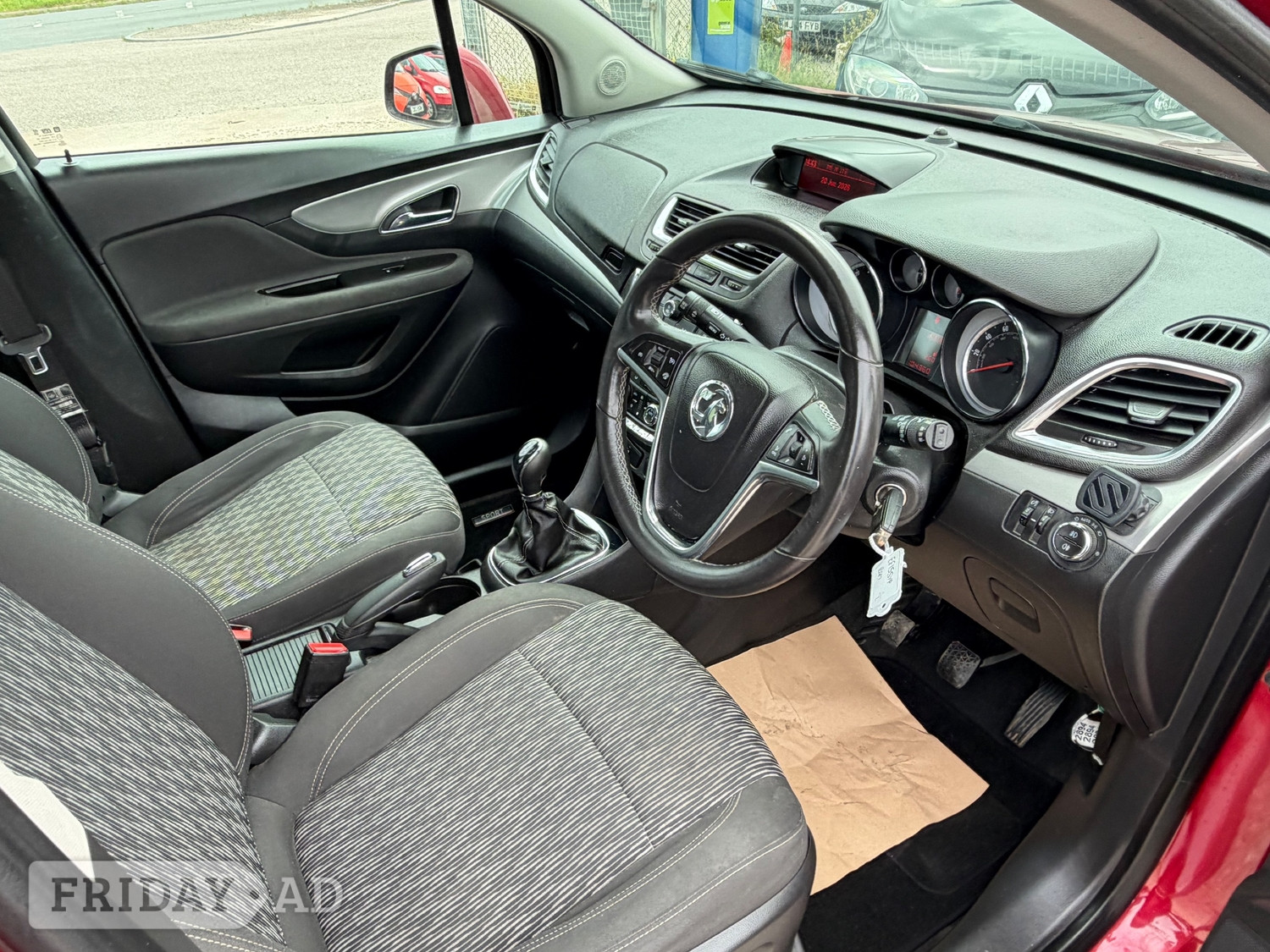 [ berth ]Vauxhall Mokka