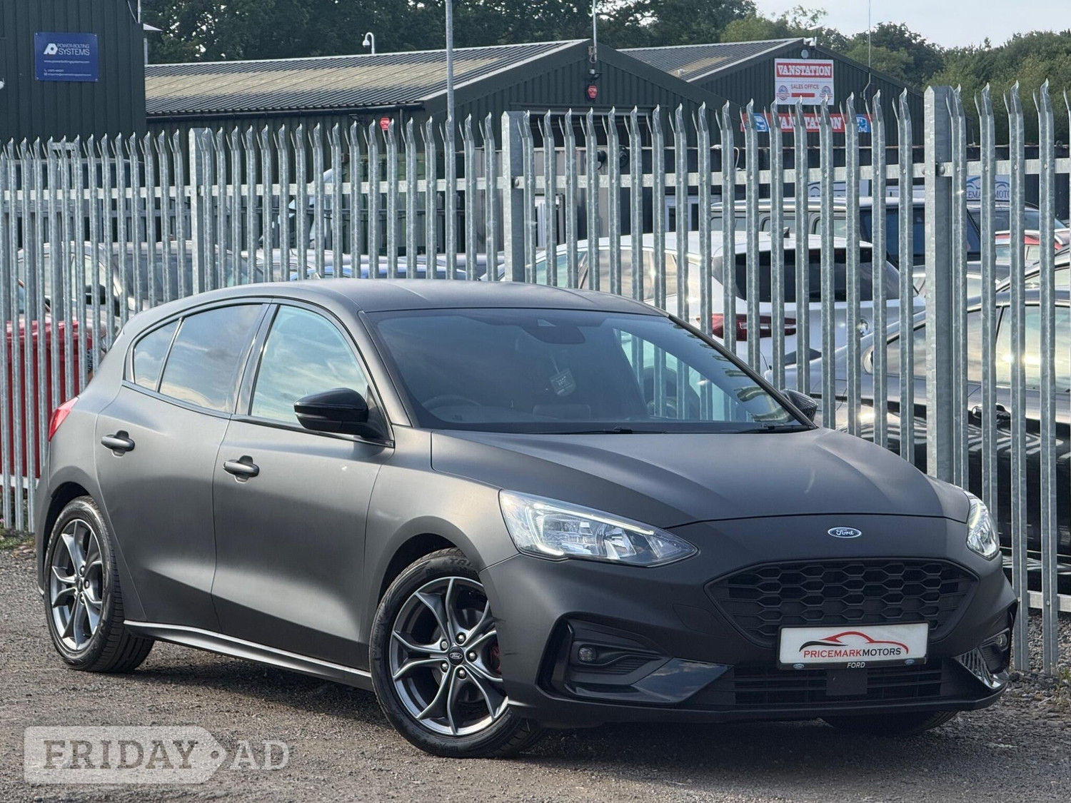 Ford Focus 2020 in Solihull