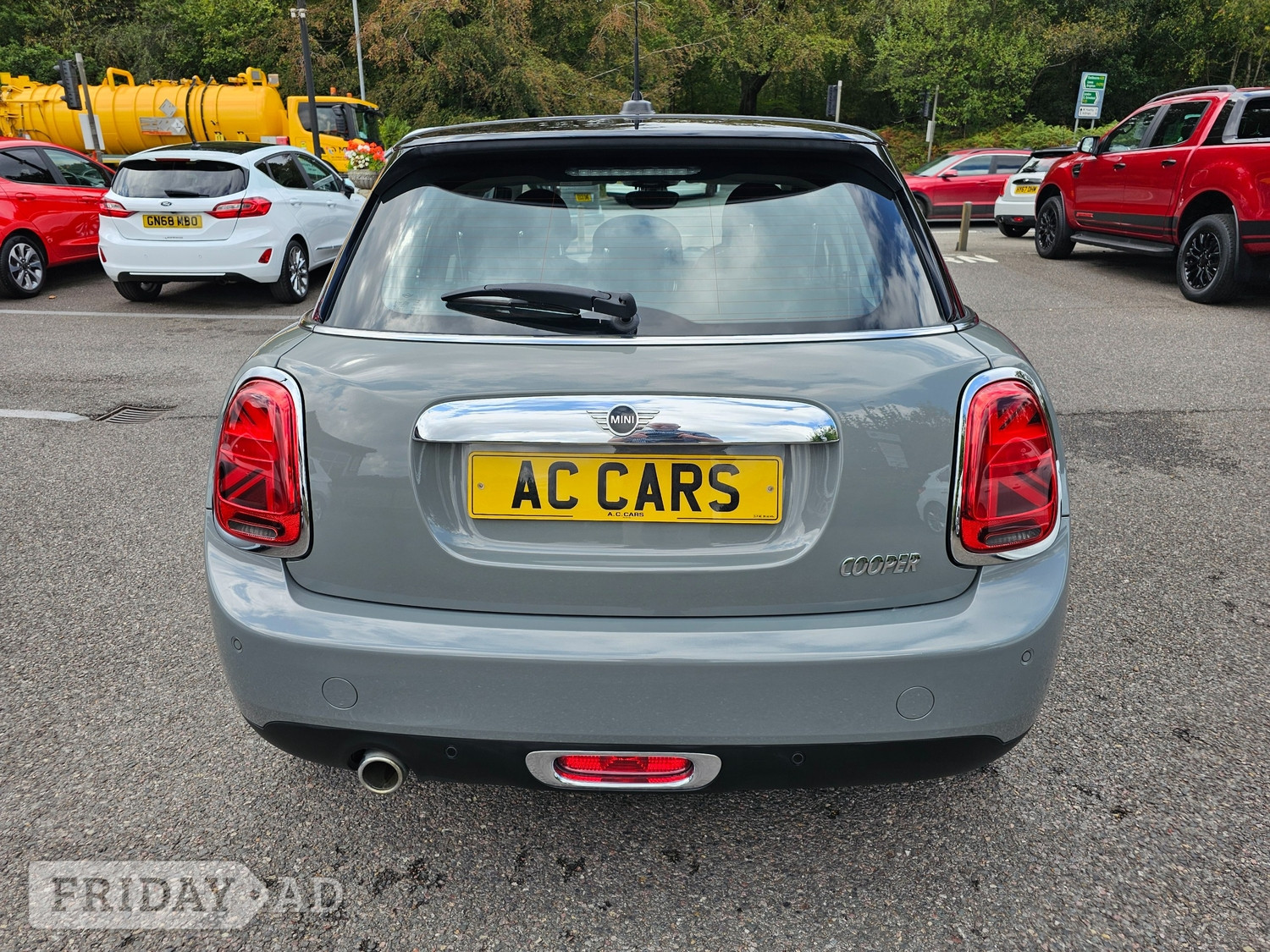 Mini Hatch 2019 - Cars in Forest Row