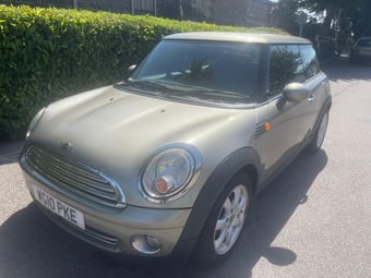 Mini Hatch 2010