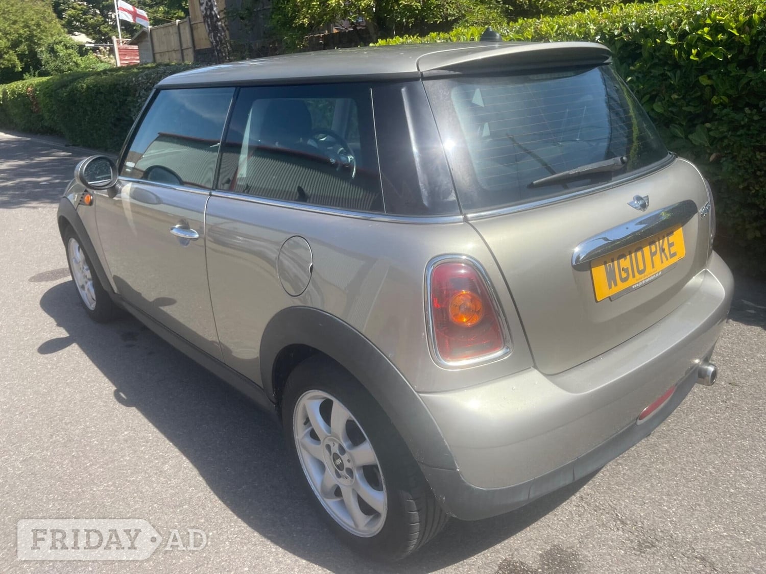 Mini Hatch 2010 - Cars
