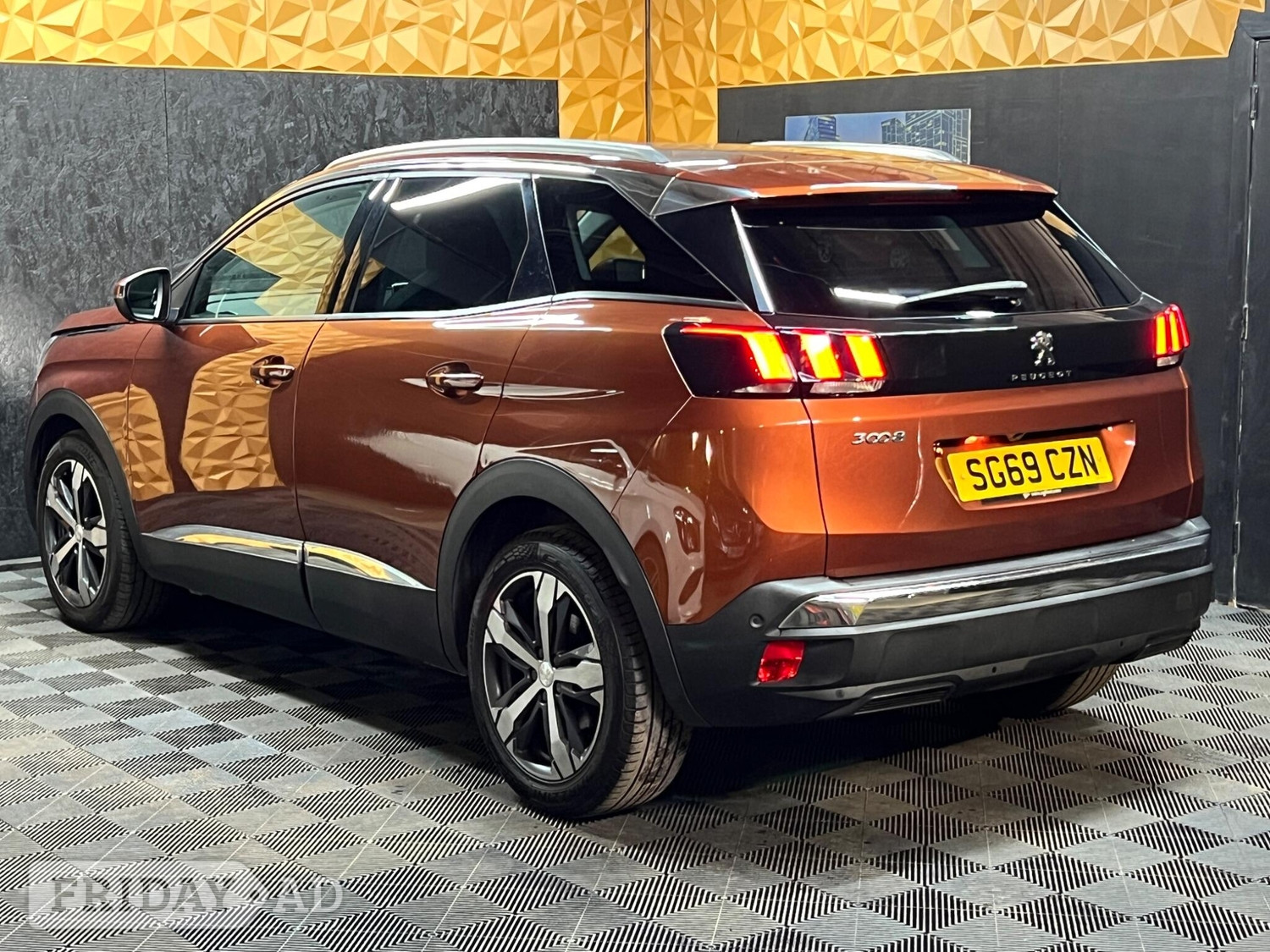 Peugeot 3008 2019 - Cars in Halifax