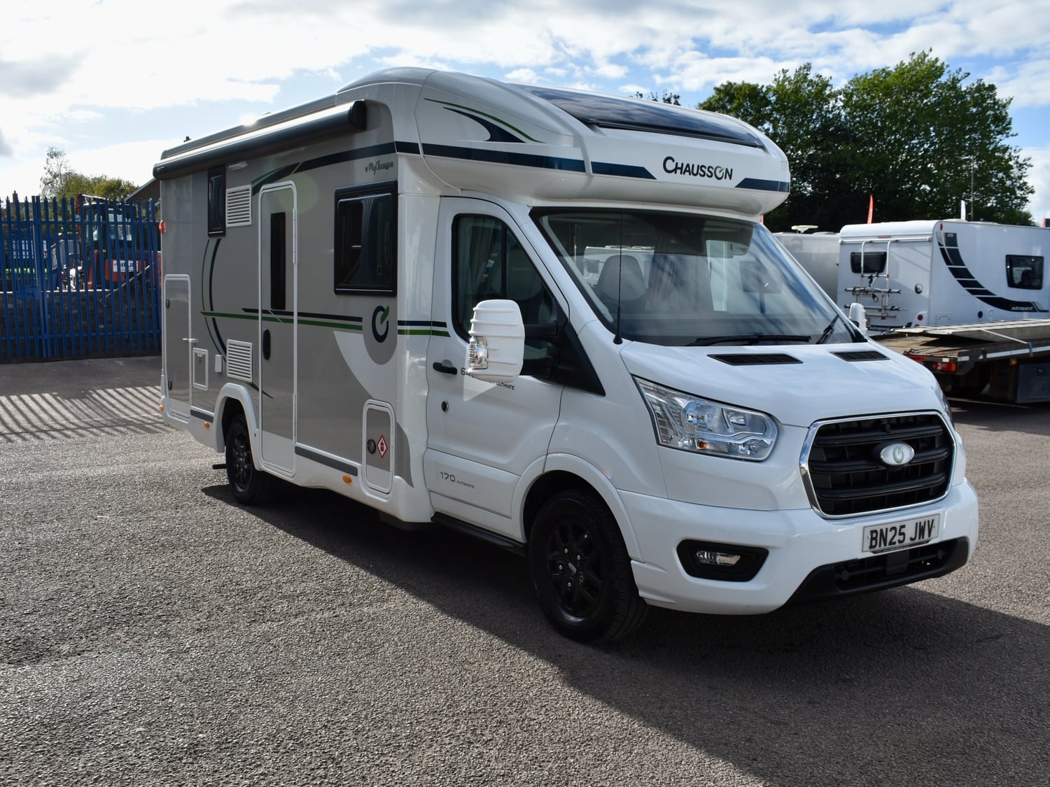 Chausson Titanium 640 2025 - Motorhomes & Caravans