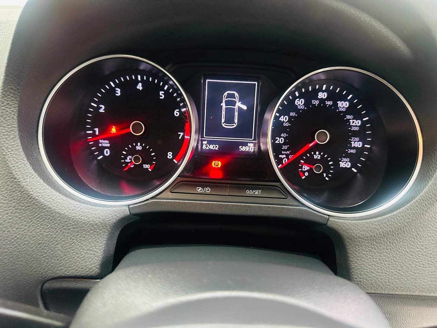 Volkswagen Polo 2016 - Cars in Iver