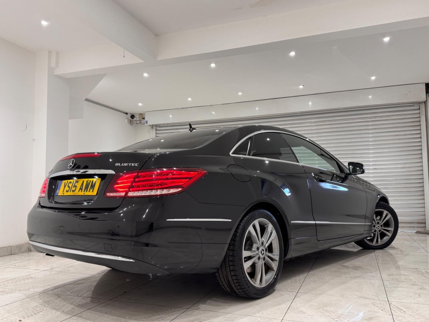 [ berth ]Mercedes-Benz E Class
