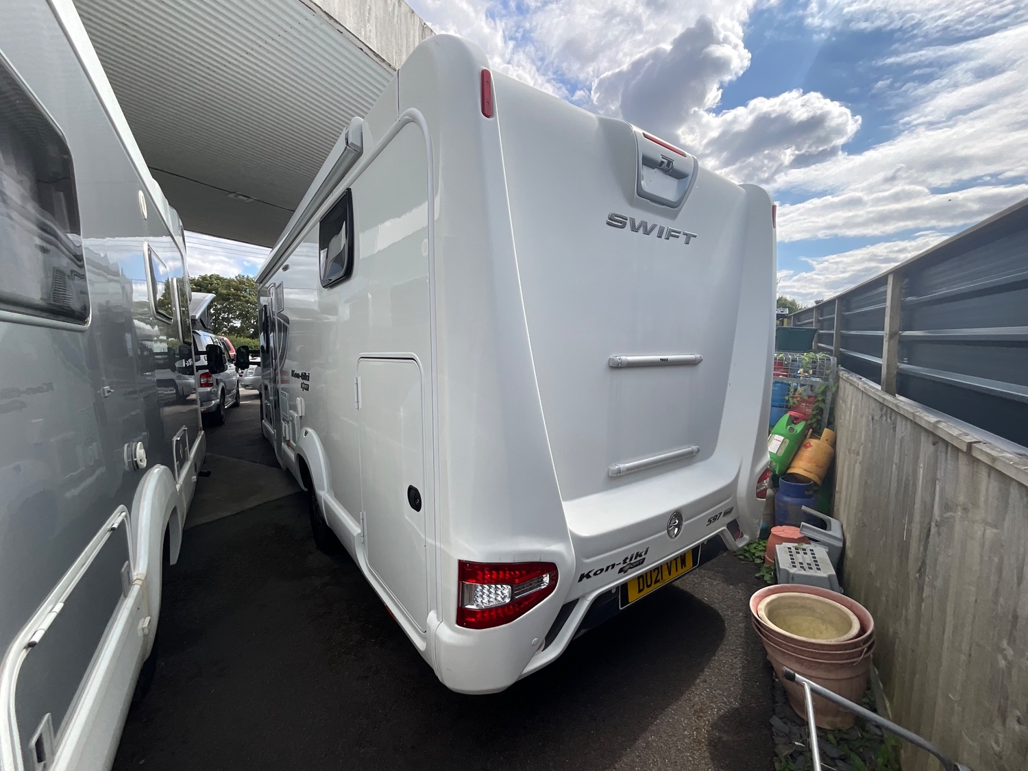 Swift Kon-Tiki Sport 597 2021 - Motorhomes & Caravans in Somerton