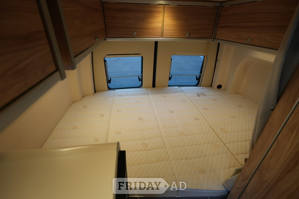 Hymer Grand Canyon S MERCEDES AUTO 4 BERTH 4 TRAVEL SEAT MOTORHOME 2021 for sale - Motorhomes & Caravans in Haywards Heath