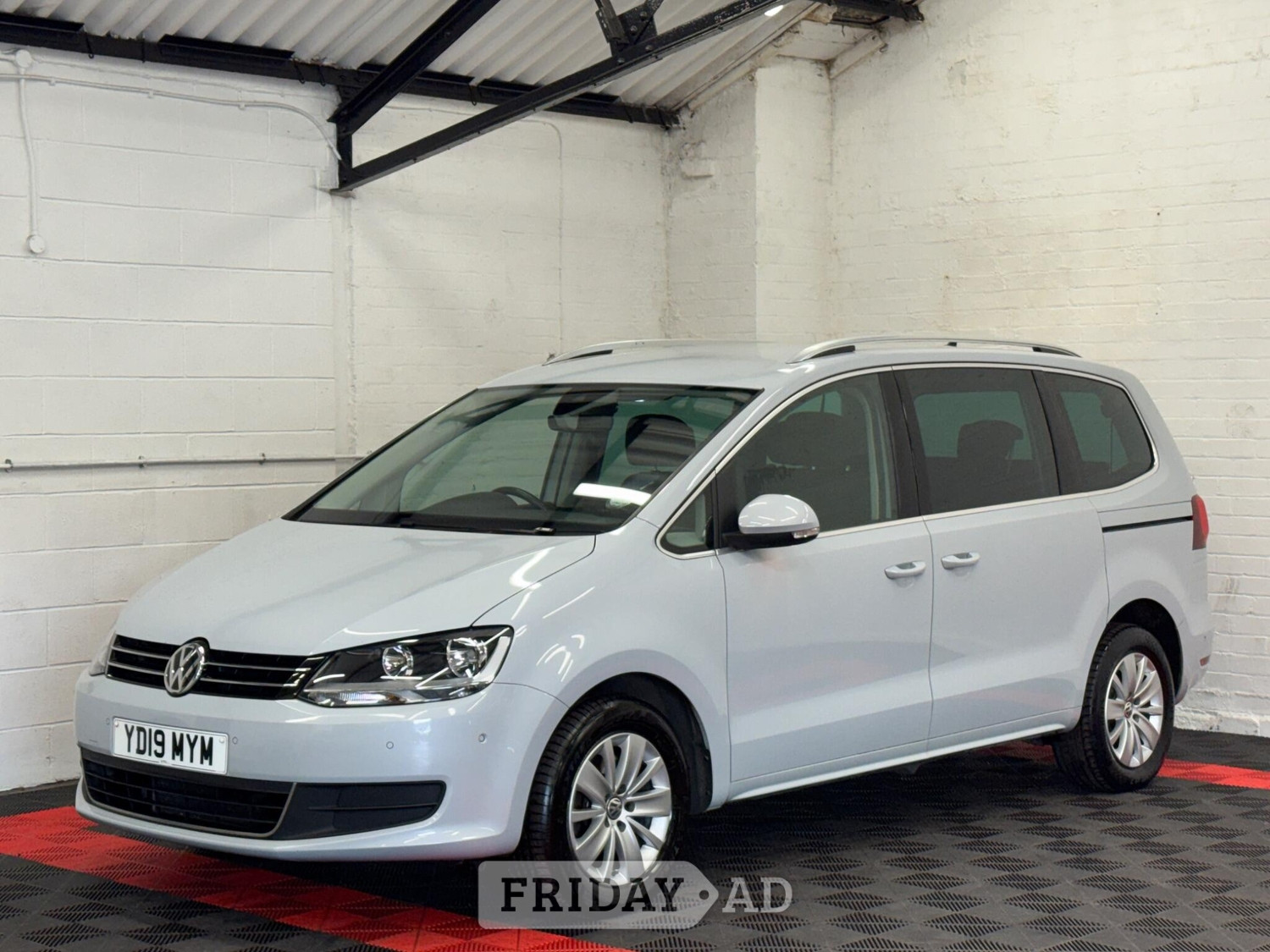 Volkswagen Sharan 2019 - Cars