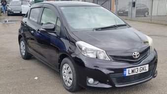 Toyota Yaris 2013