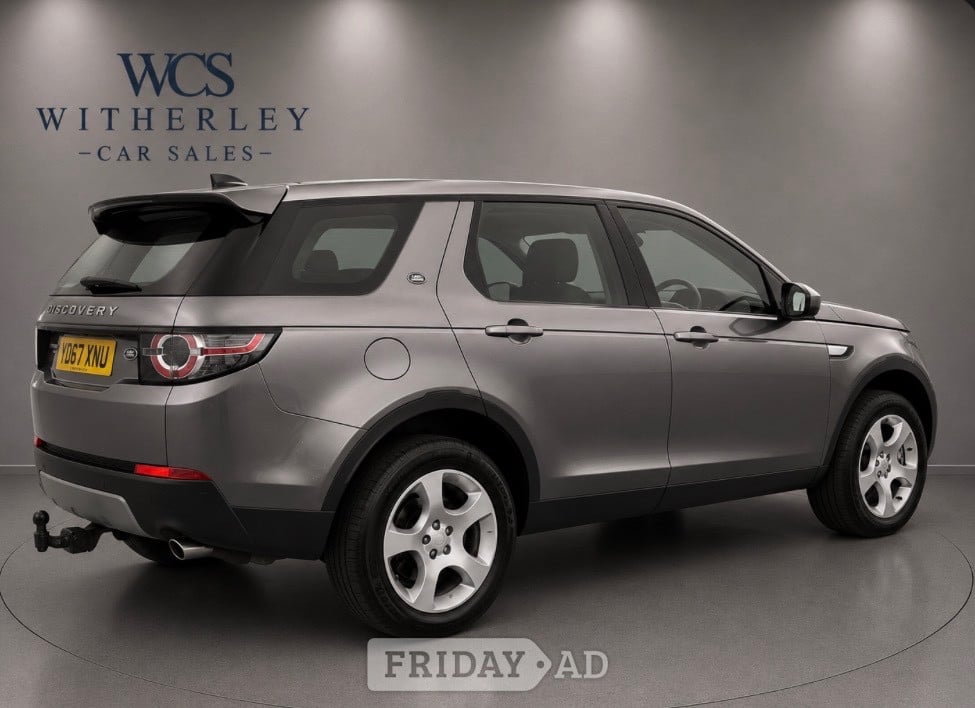[ berth ]Land Rover Discovery Sport