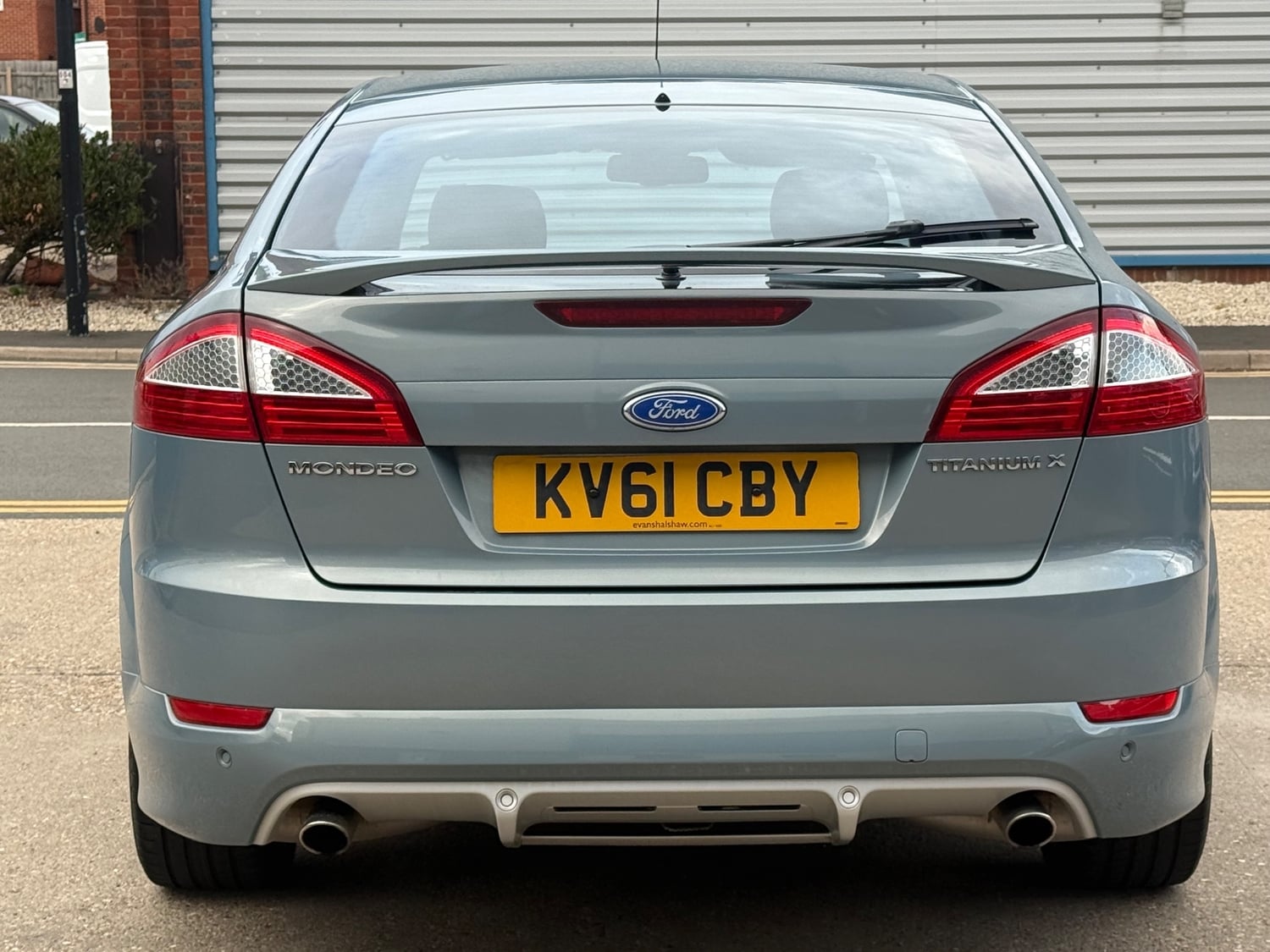 Ford Mondeo 2011 - Cars