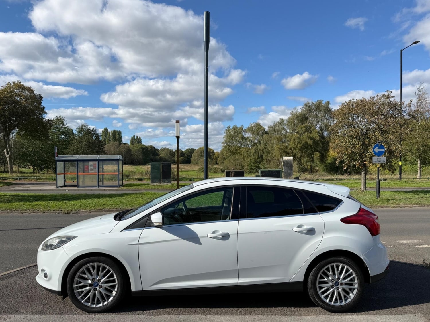 Ford Focus 2013 - Cars