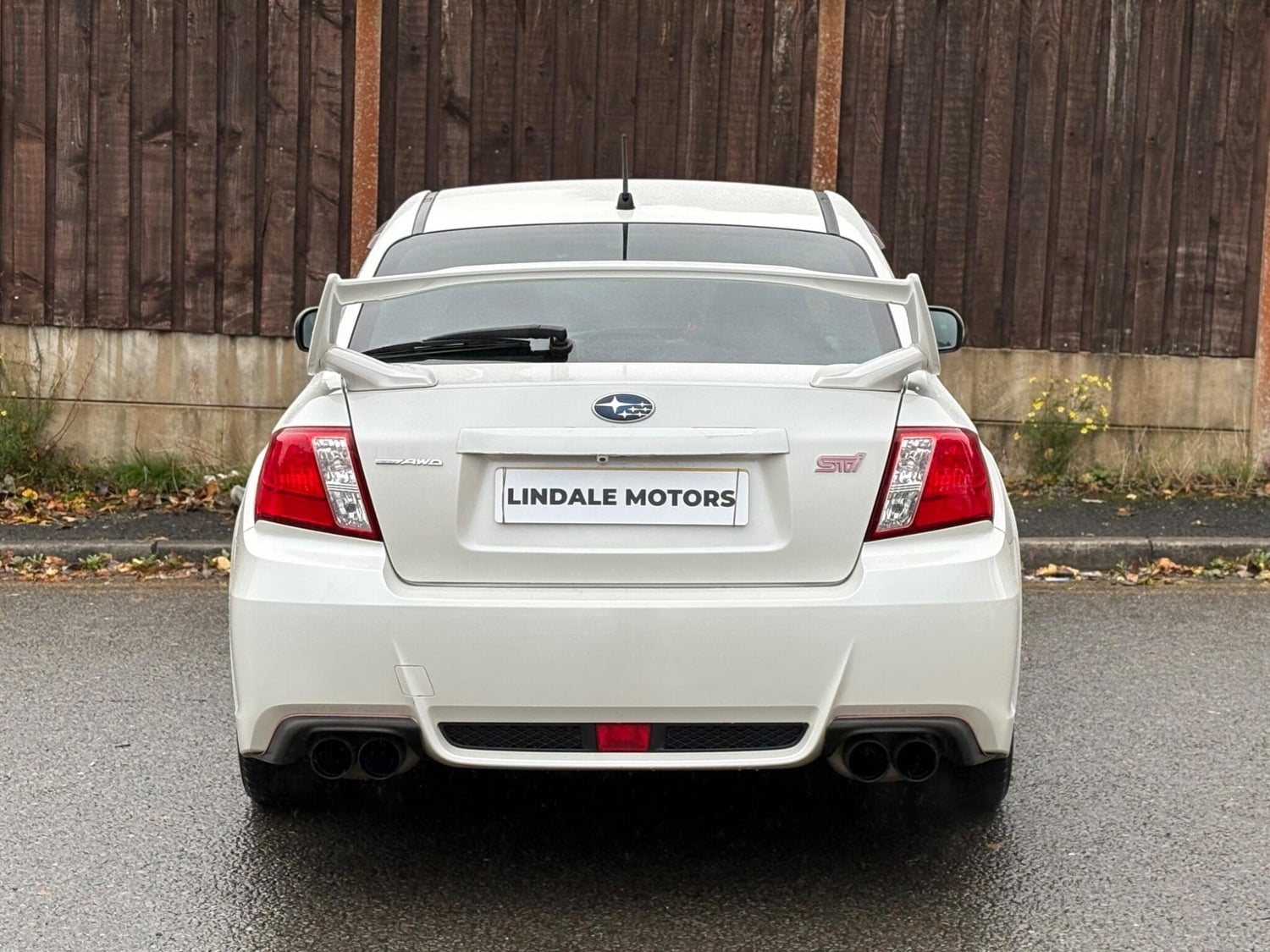 [ berth ]Subaru WRX STI