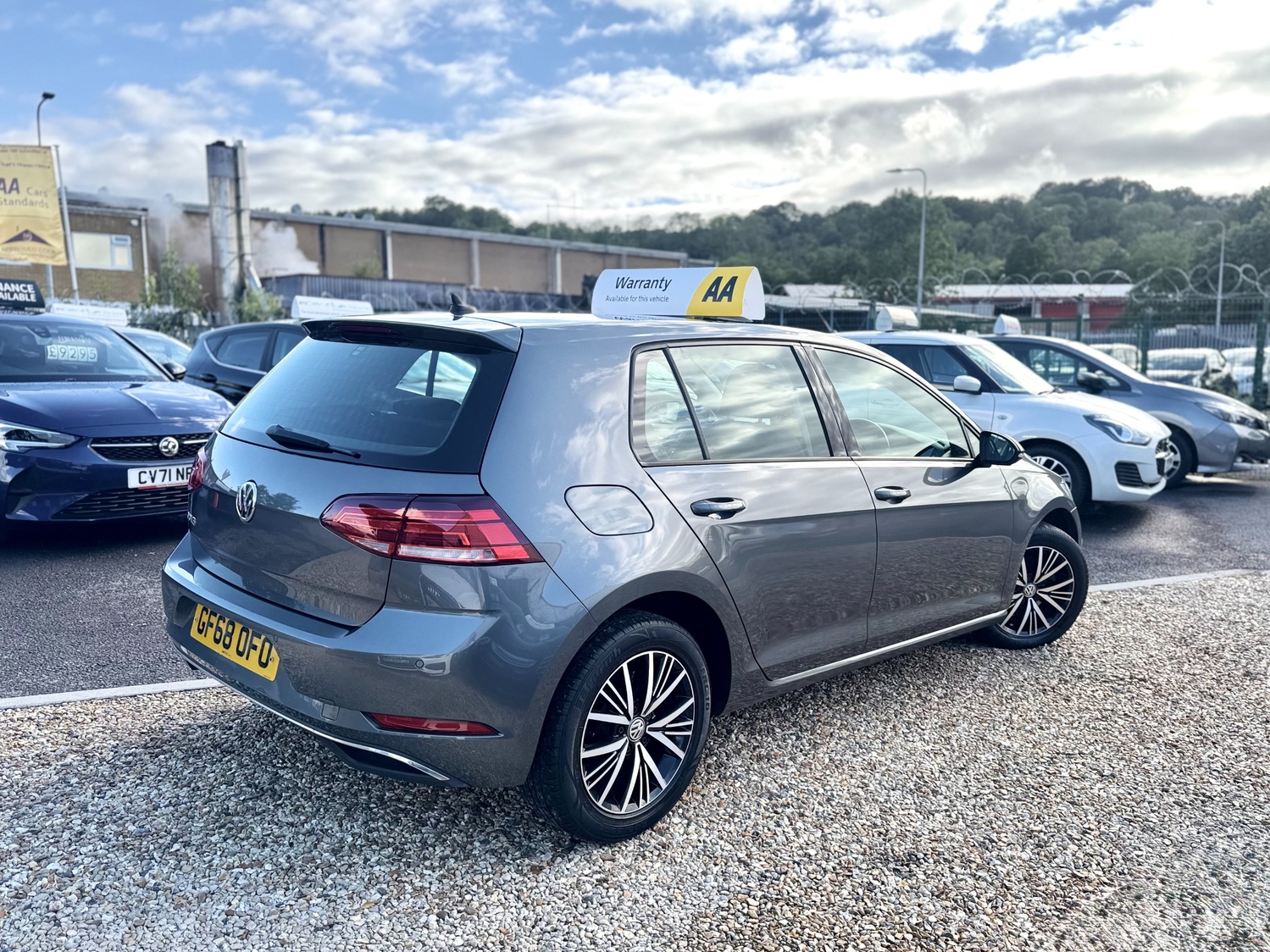 Volkswagen Golf 2018 - Cars