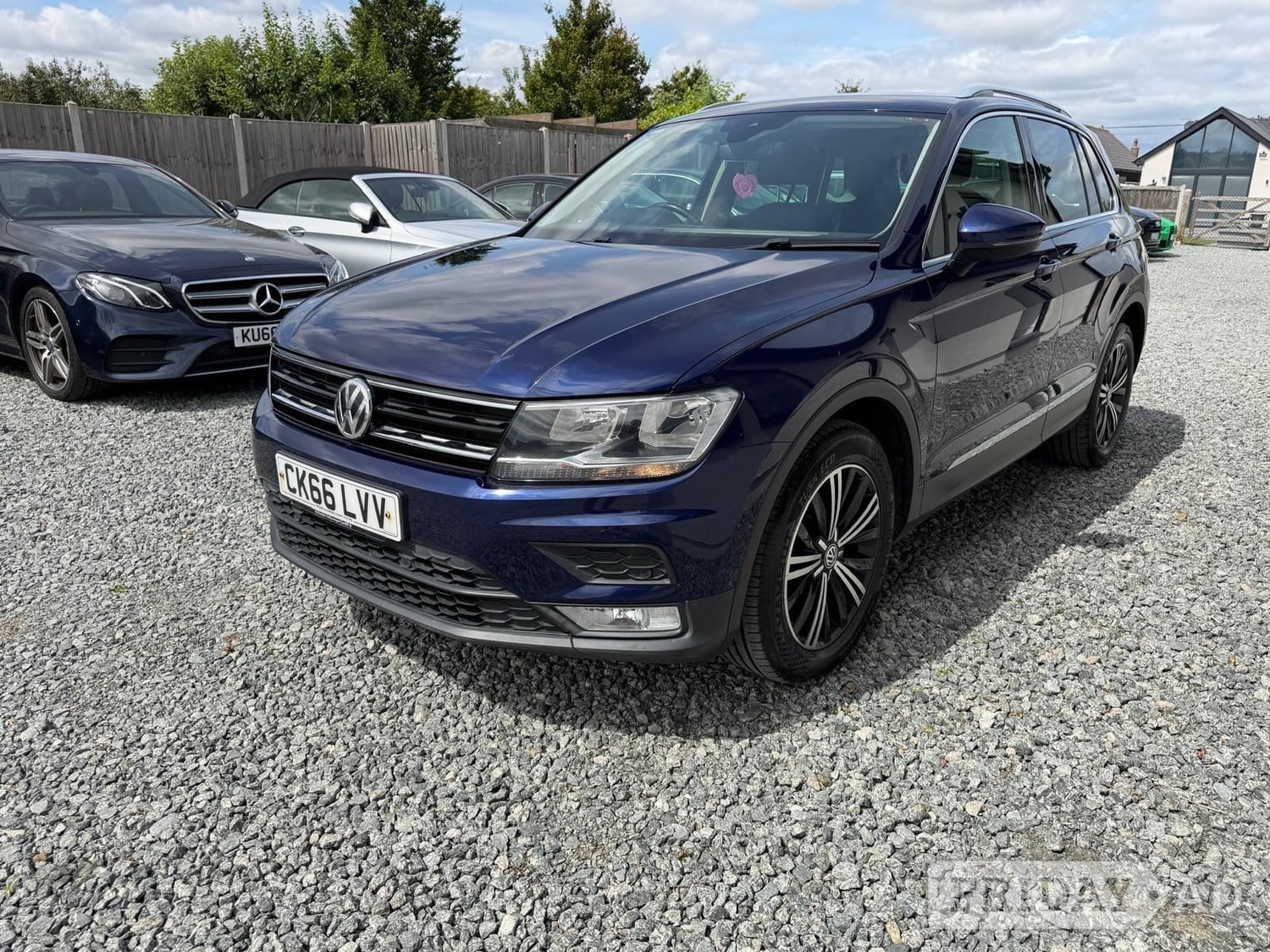 [ berth ]Volkswagen Tiguan