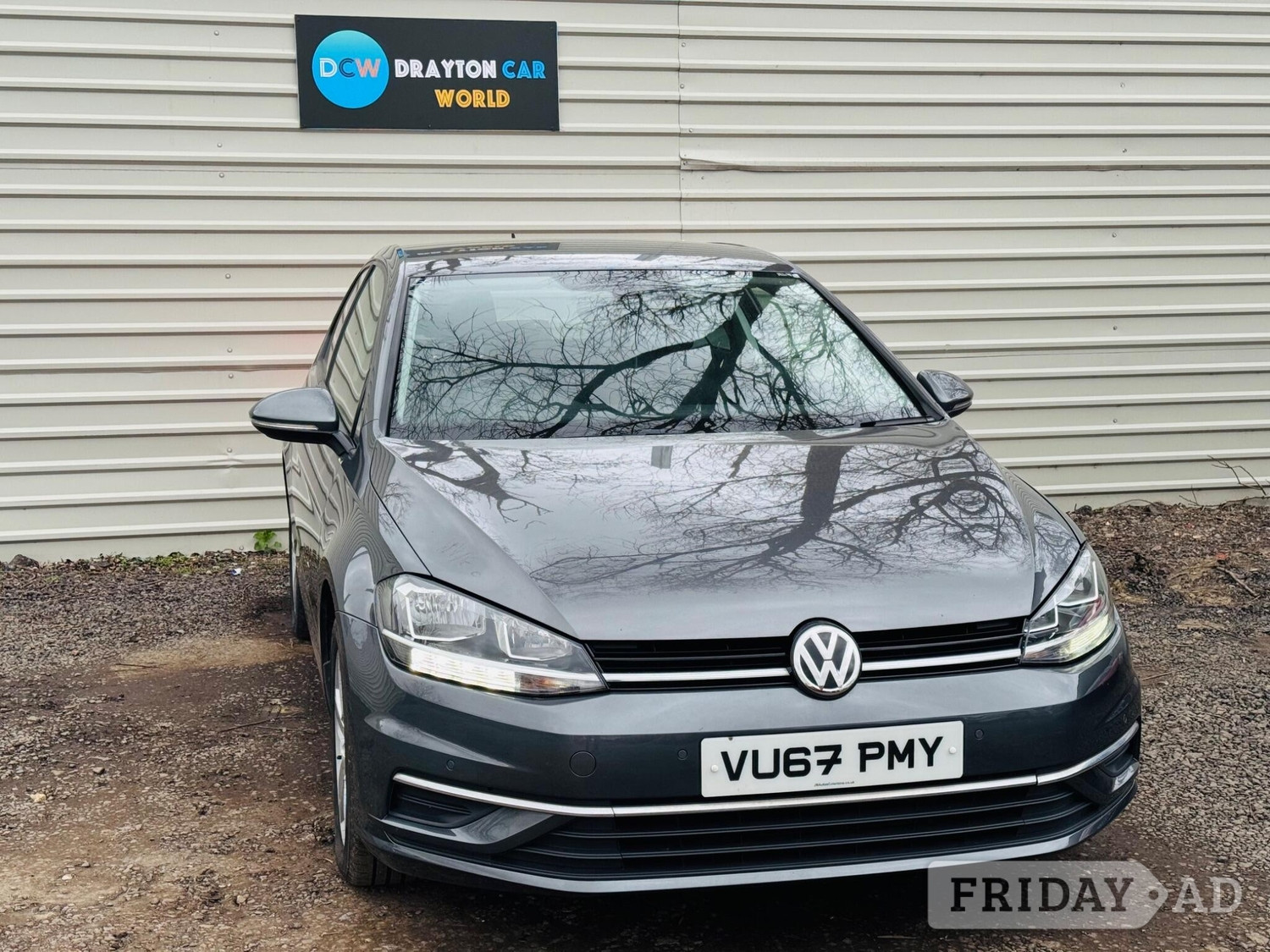 Volkswagen Golf 2017 in Hillingdon