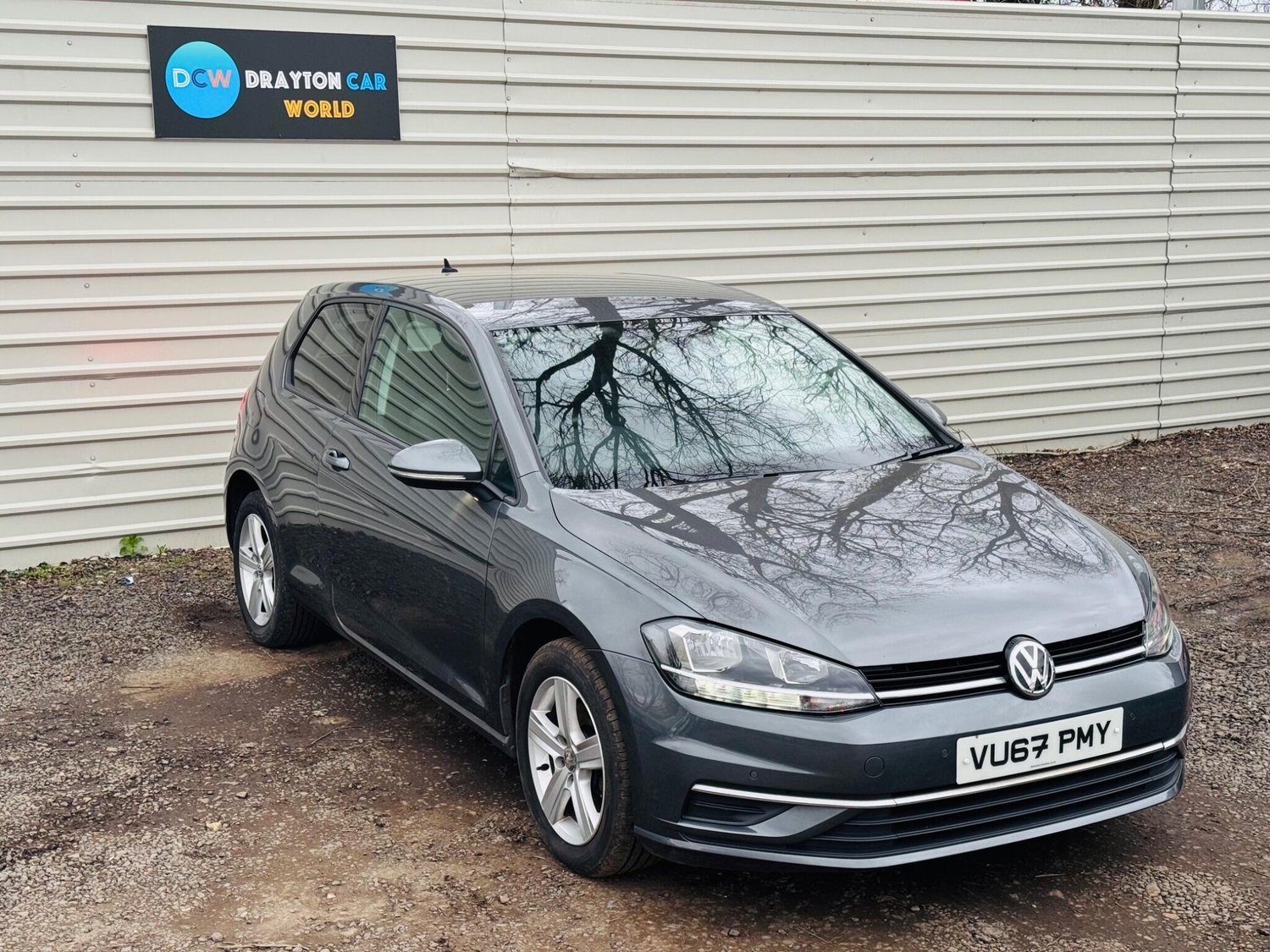 Volkswagen Golf 2017 - Cars