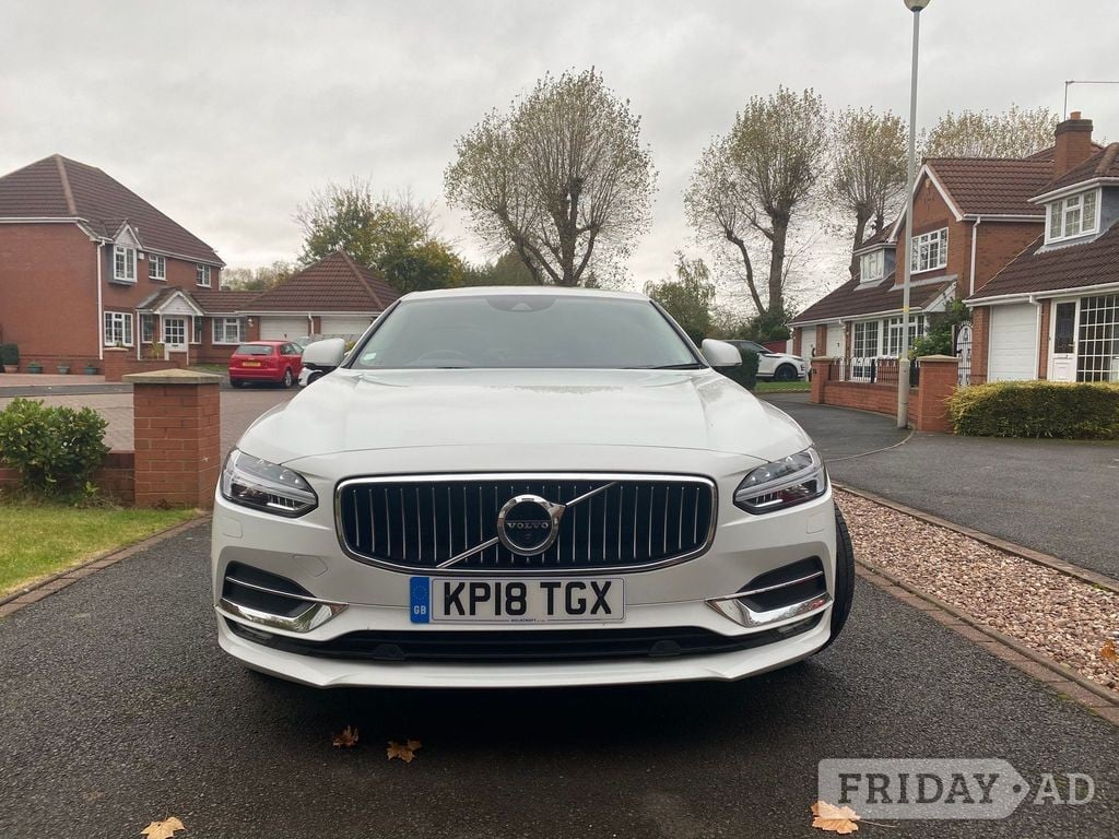Volvo S90 2018 - Cars in St. Albans