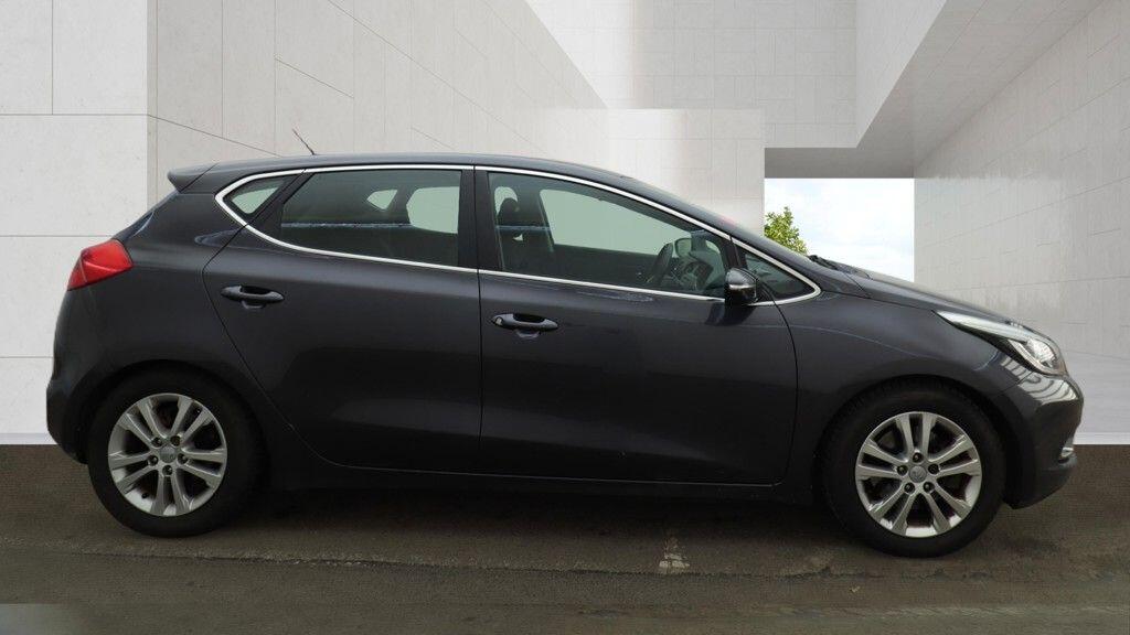 Kia Ceed 2012 - Cars